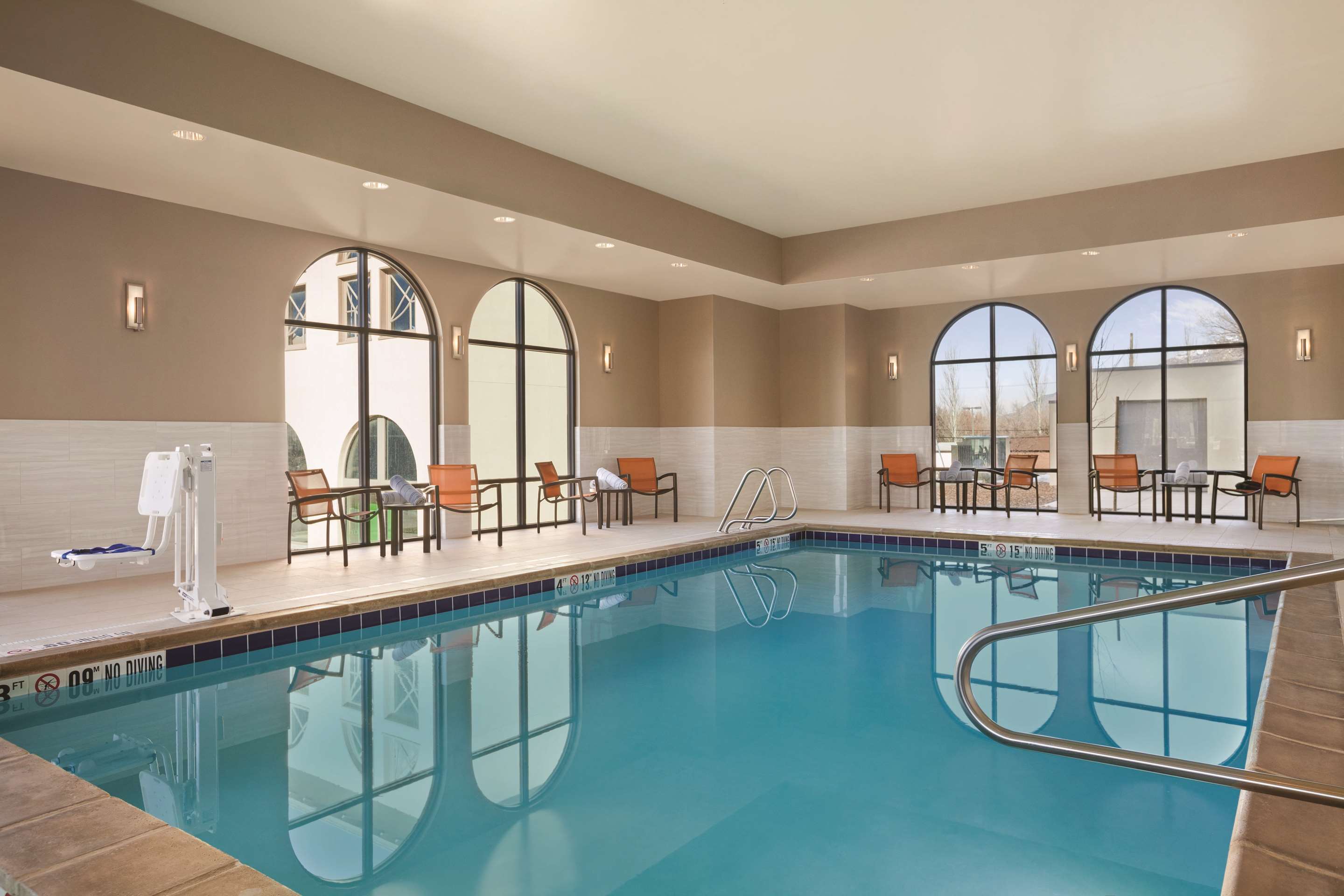 Pool | Hampton Inn Brigham City
