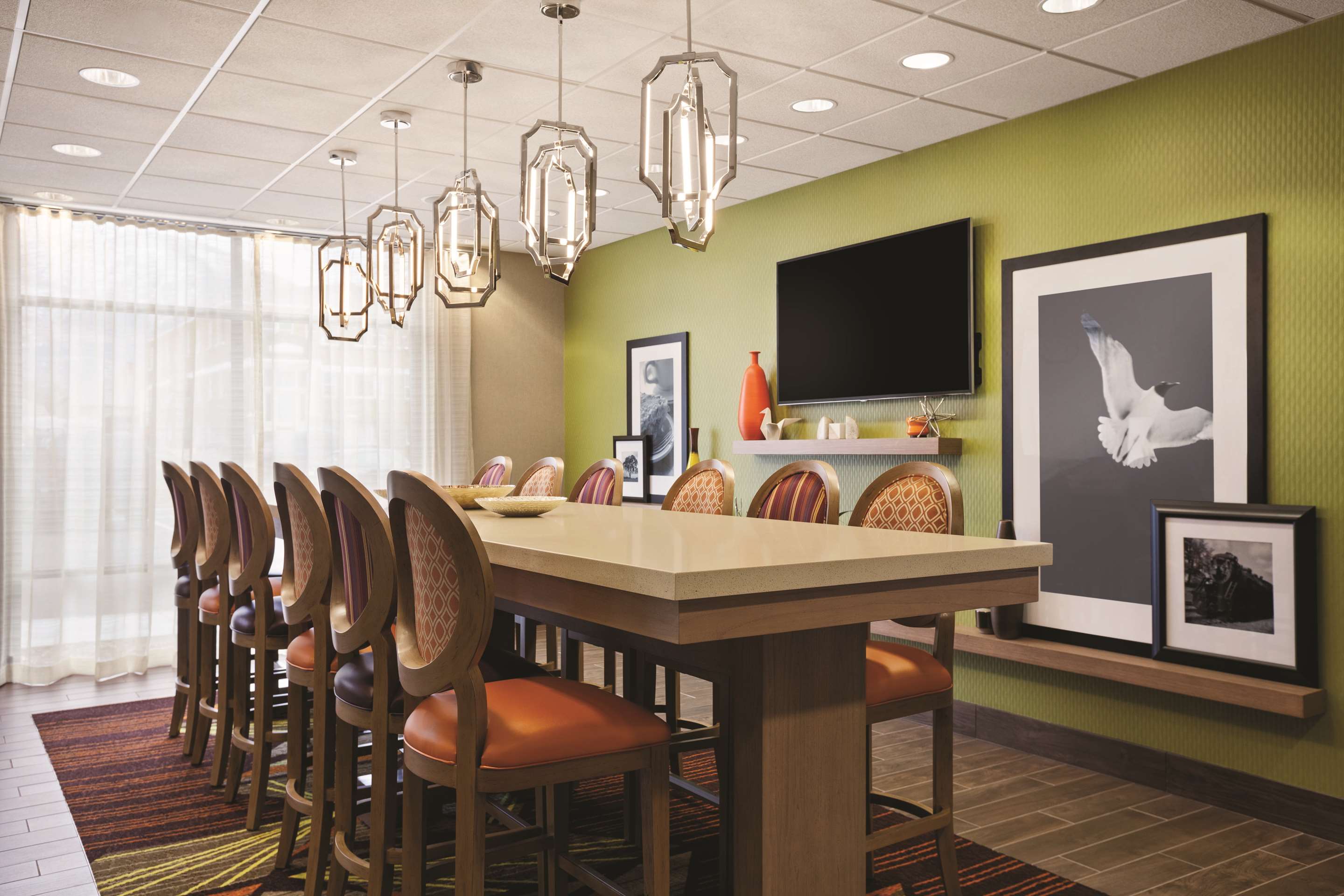 Reception | Hampton Inn Brigham City