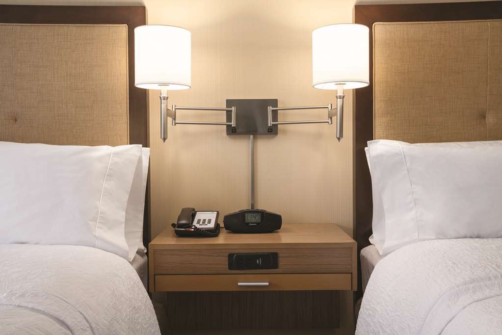 Hampton Inn Brigham City, UT-guestroom-Guest Room,On-Site.jpg