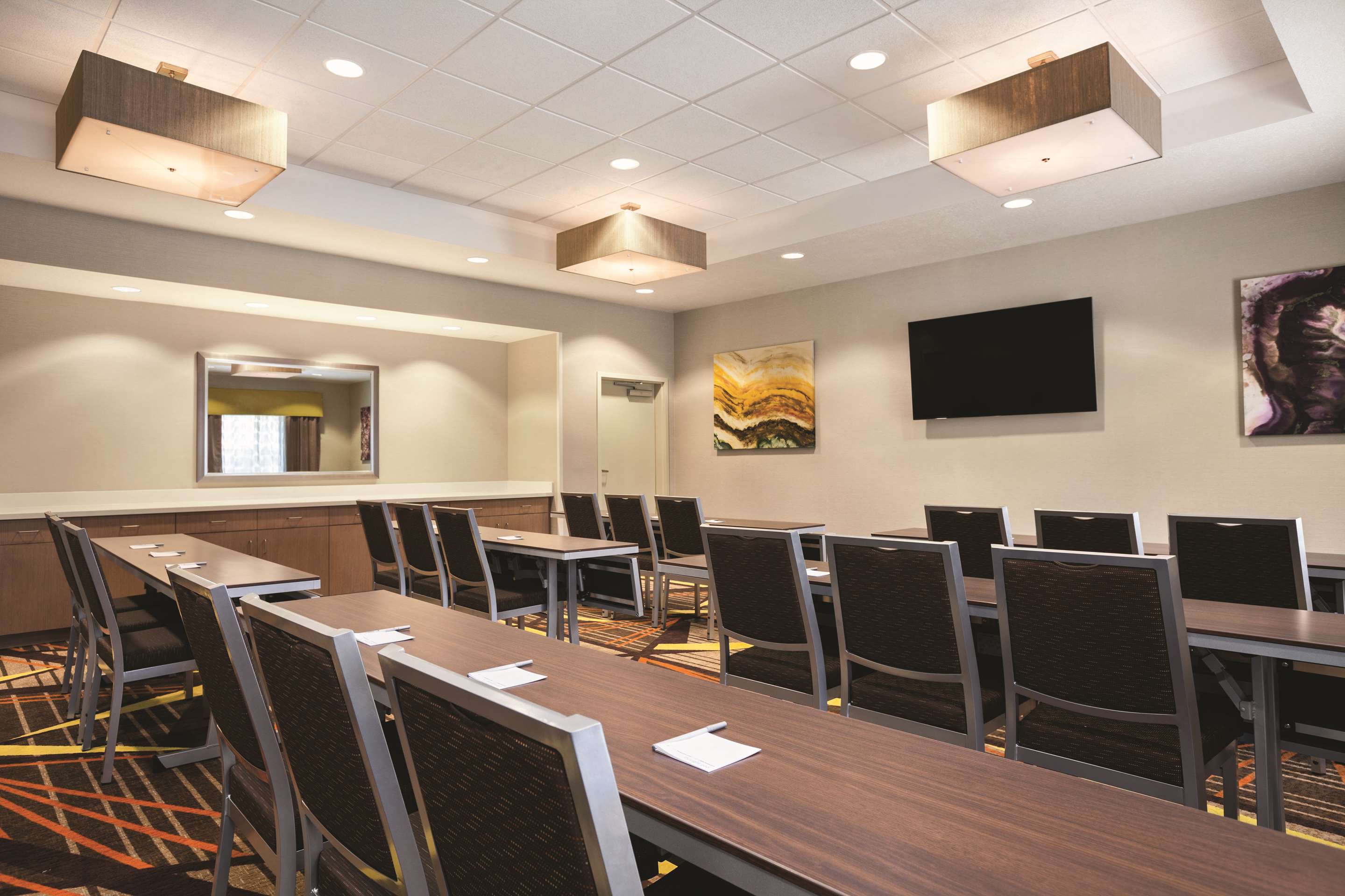 Meeting Room | Hampton Inn Brigham City