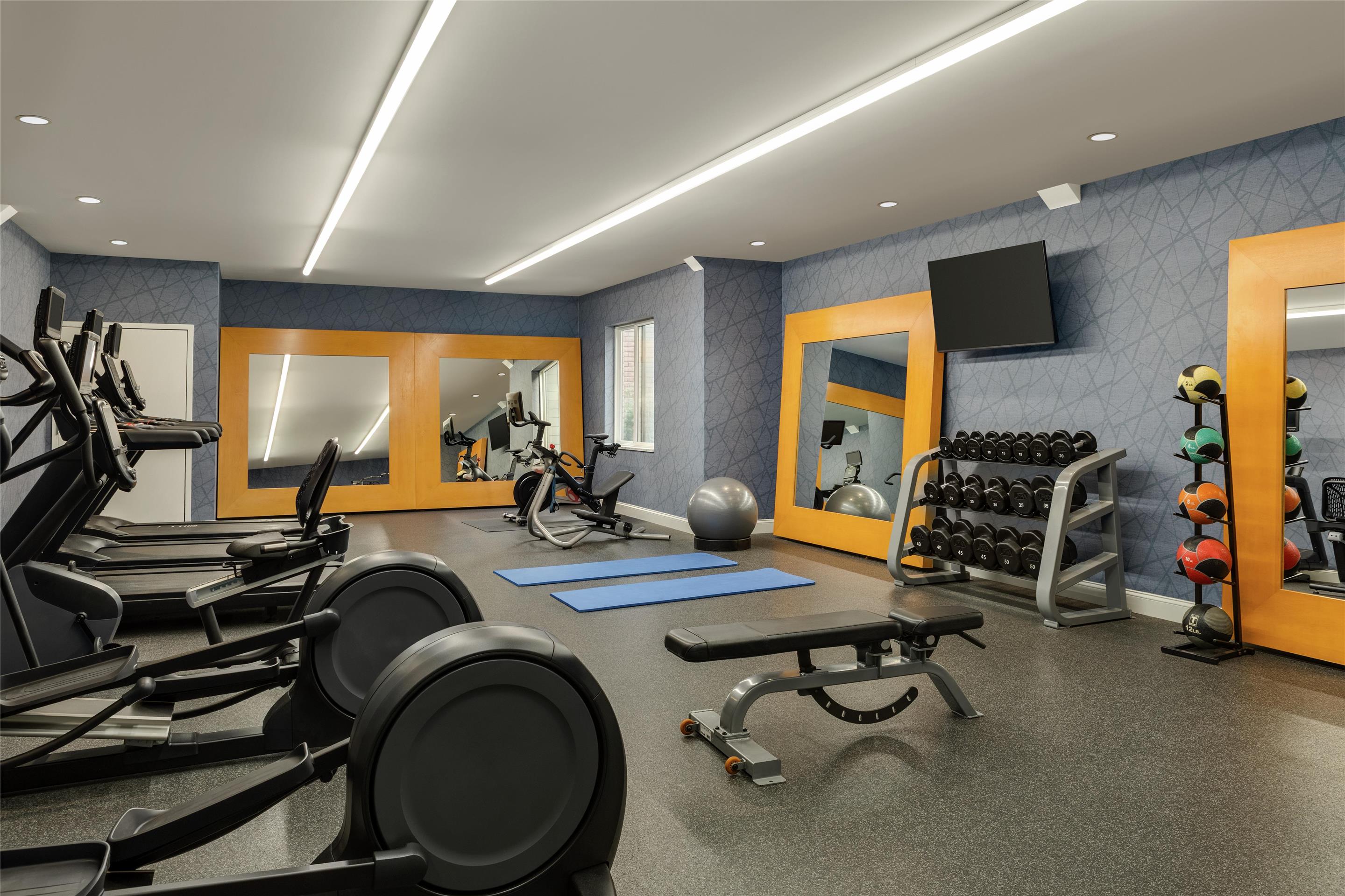 Health club fitness center gym | Homewood Suites by Hilton Burlington