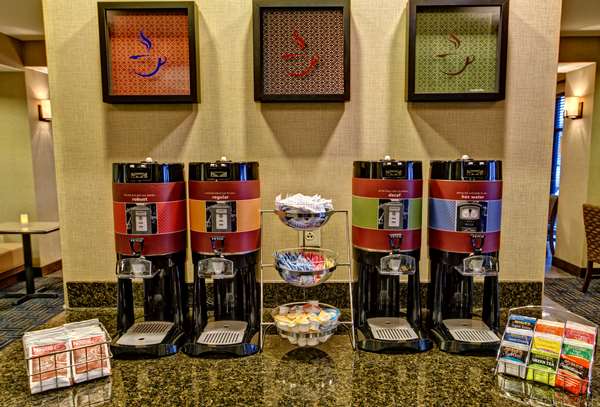 Restaurant - Hampton Inn Clarksdale