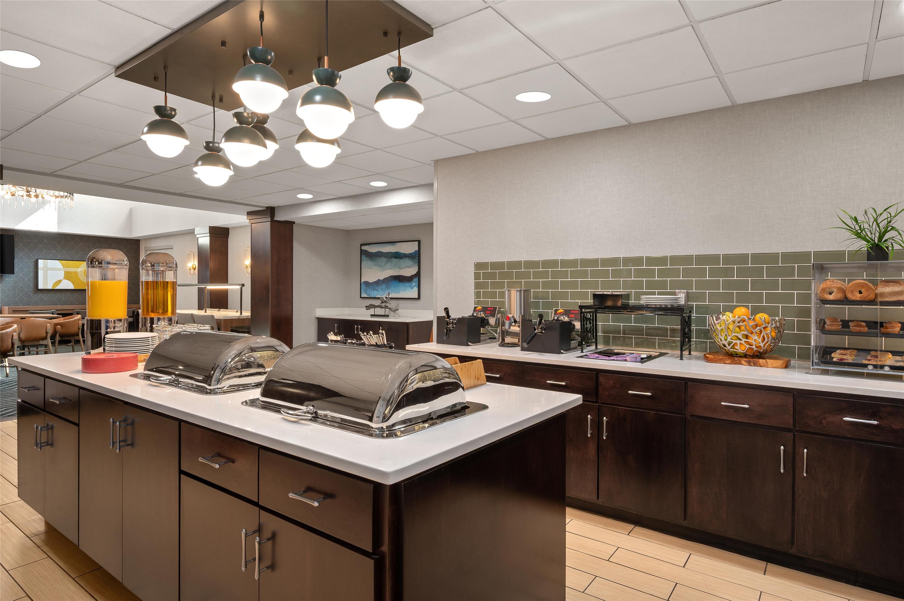 Breakfast Area | Homewood Suites by Hilton Columbus/Polaris, OH
