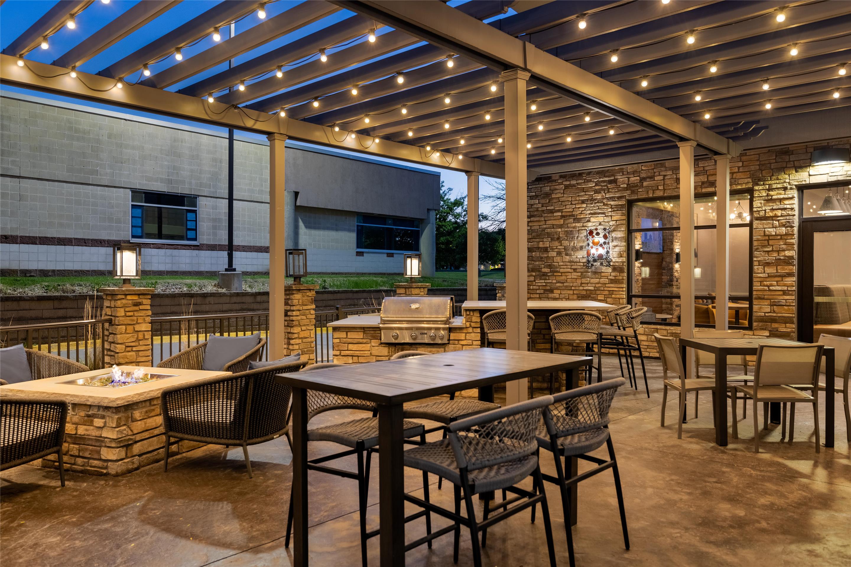 Exterior | Homewood Suites By Hilton Ankeny