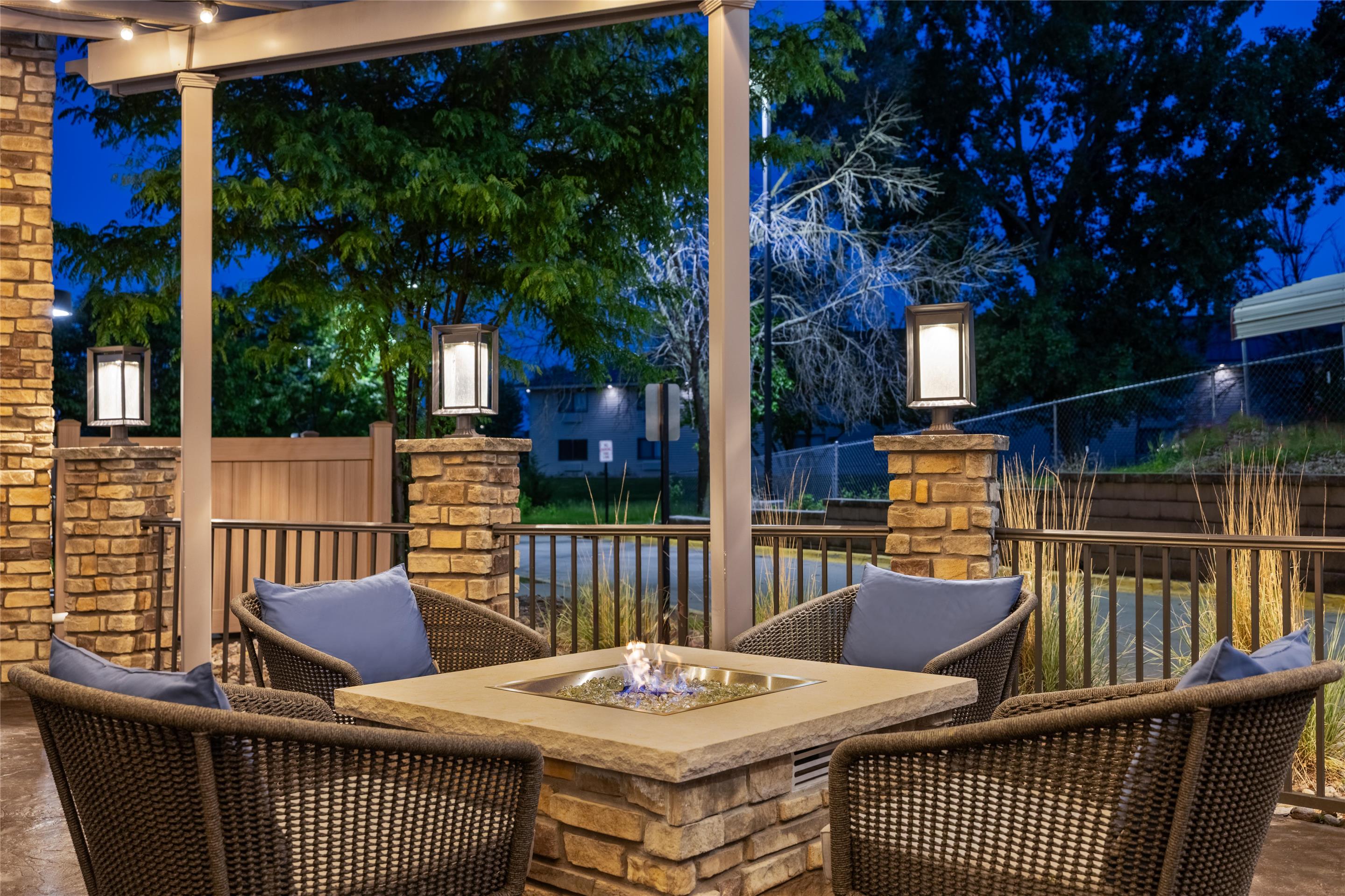 Exterior | Homewood Suites By Hilton Ankeny