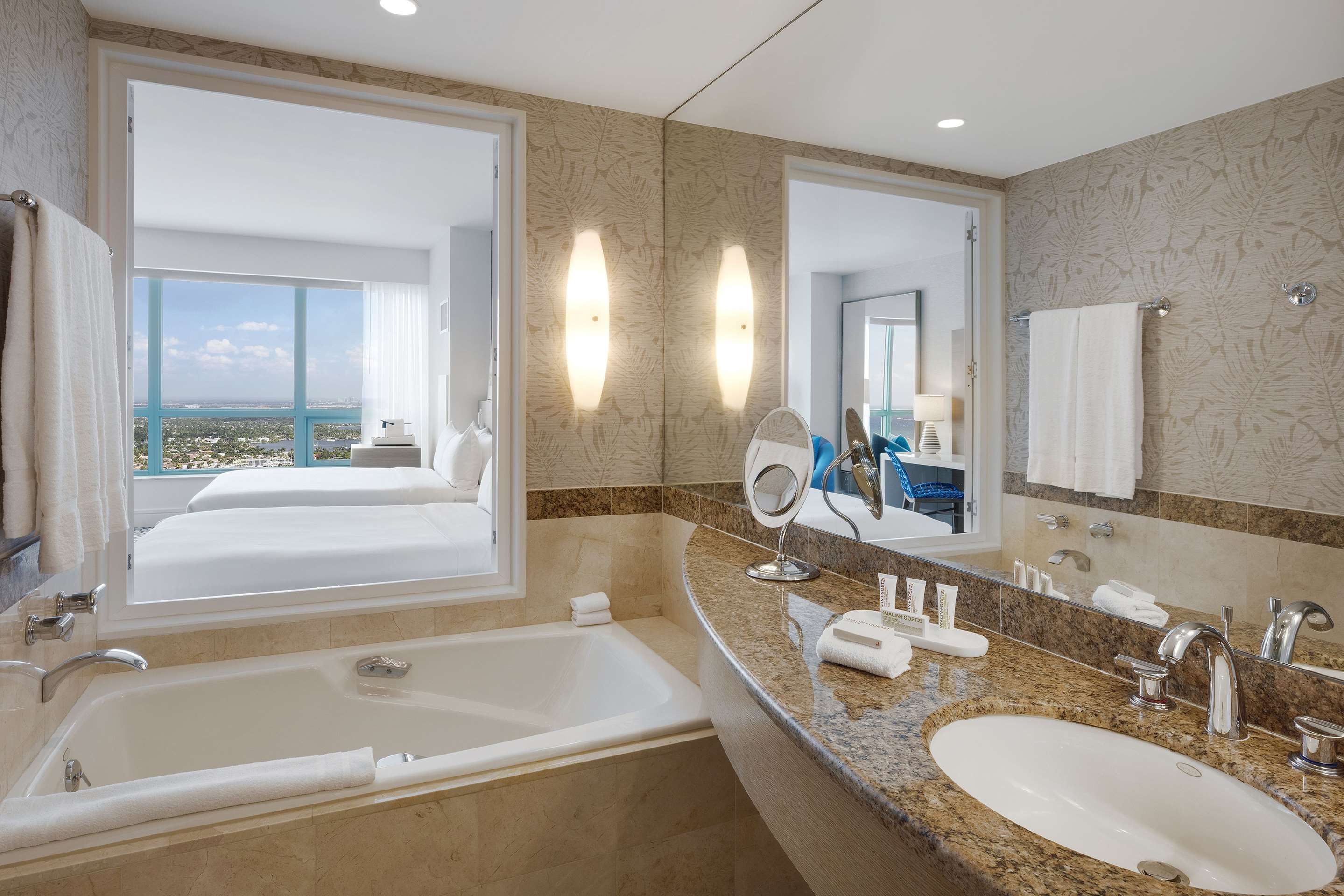 2 Double Beds - Partial Ocean View