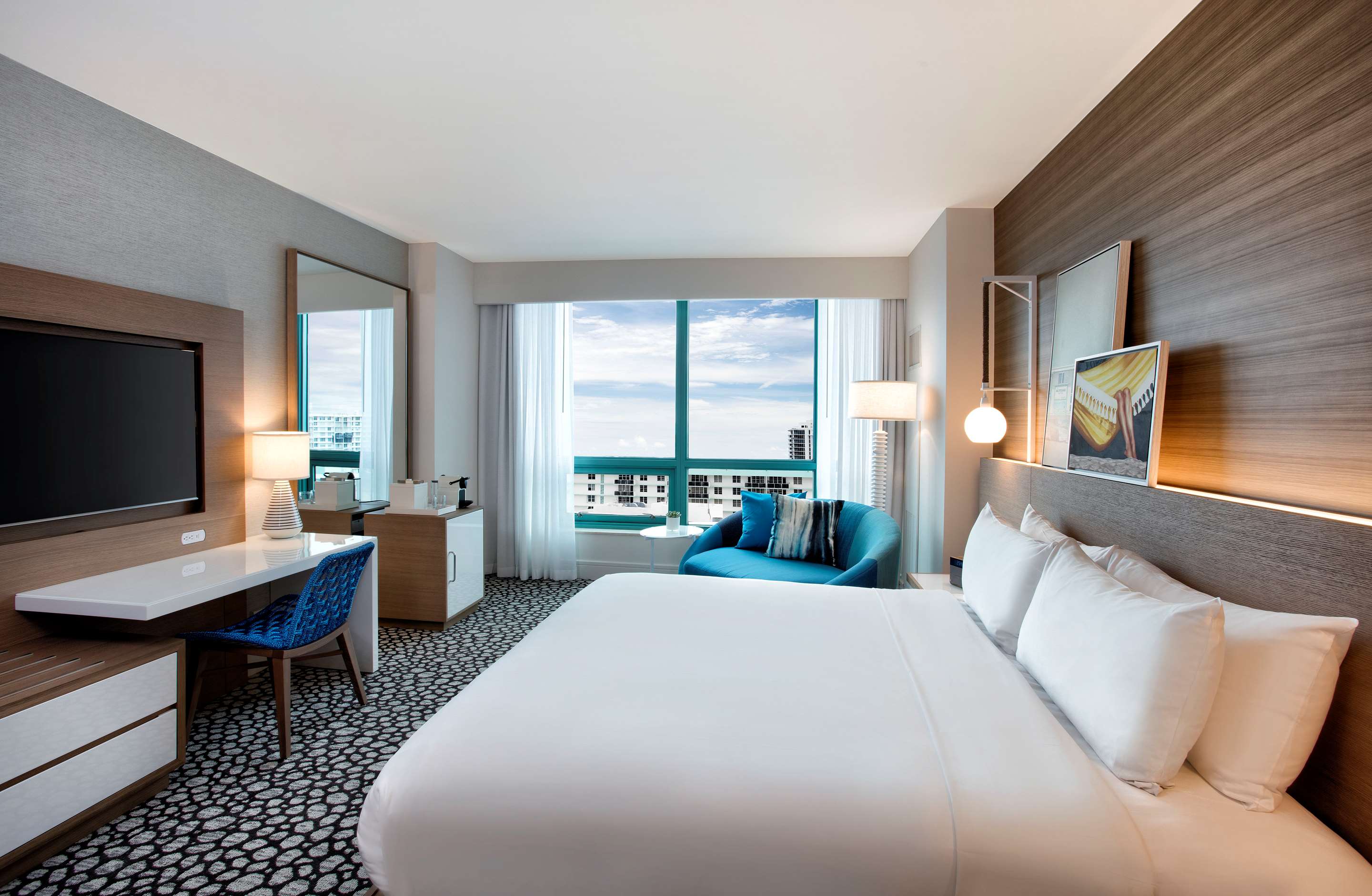 Guest room