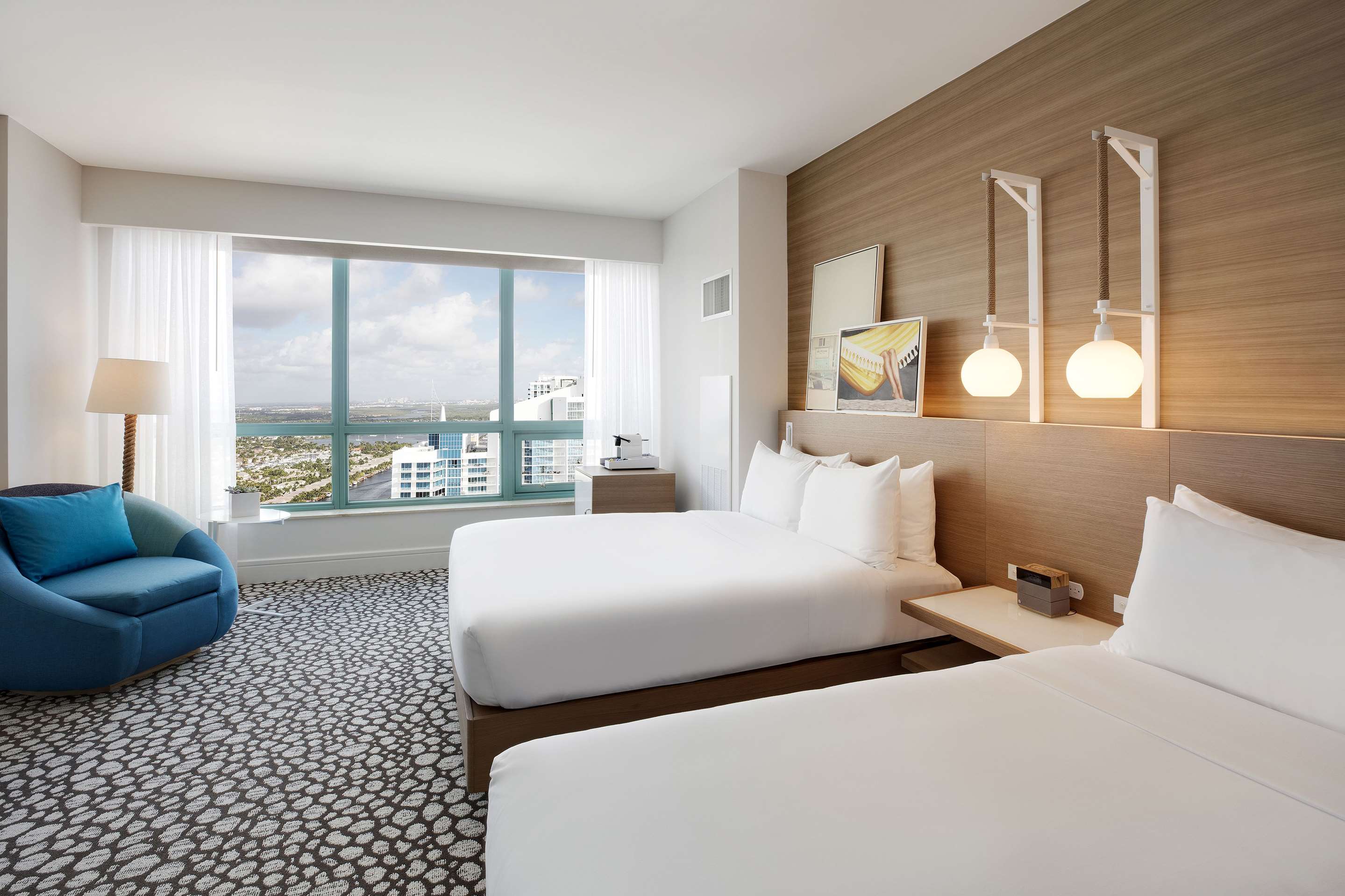 Guest room