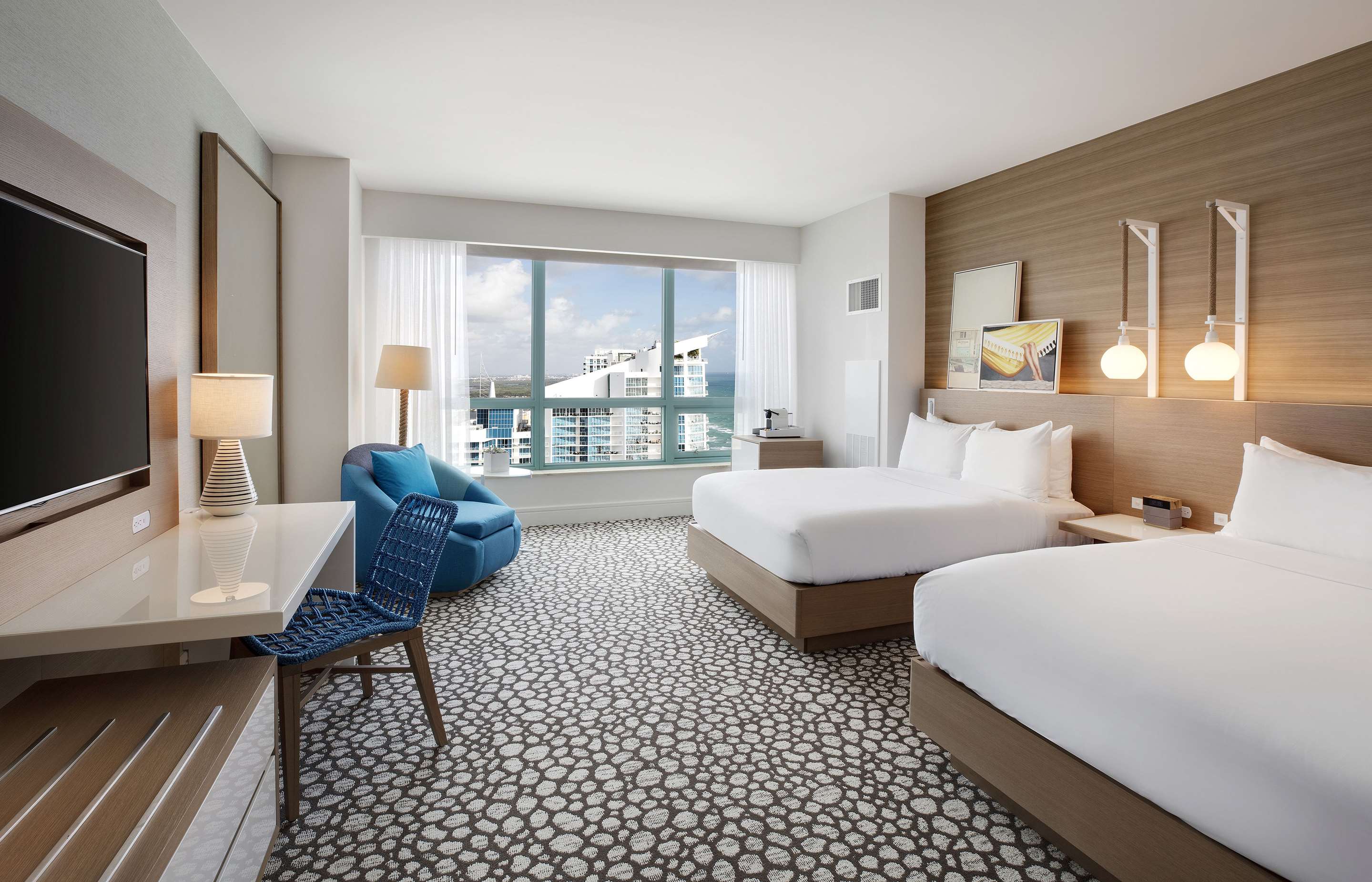 Guest room