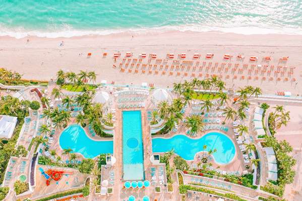 Pool - Diplomat Resort & Spa Hollywood Beach