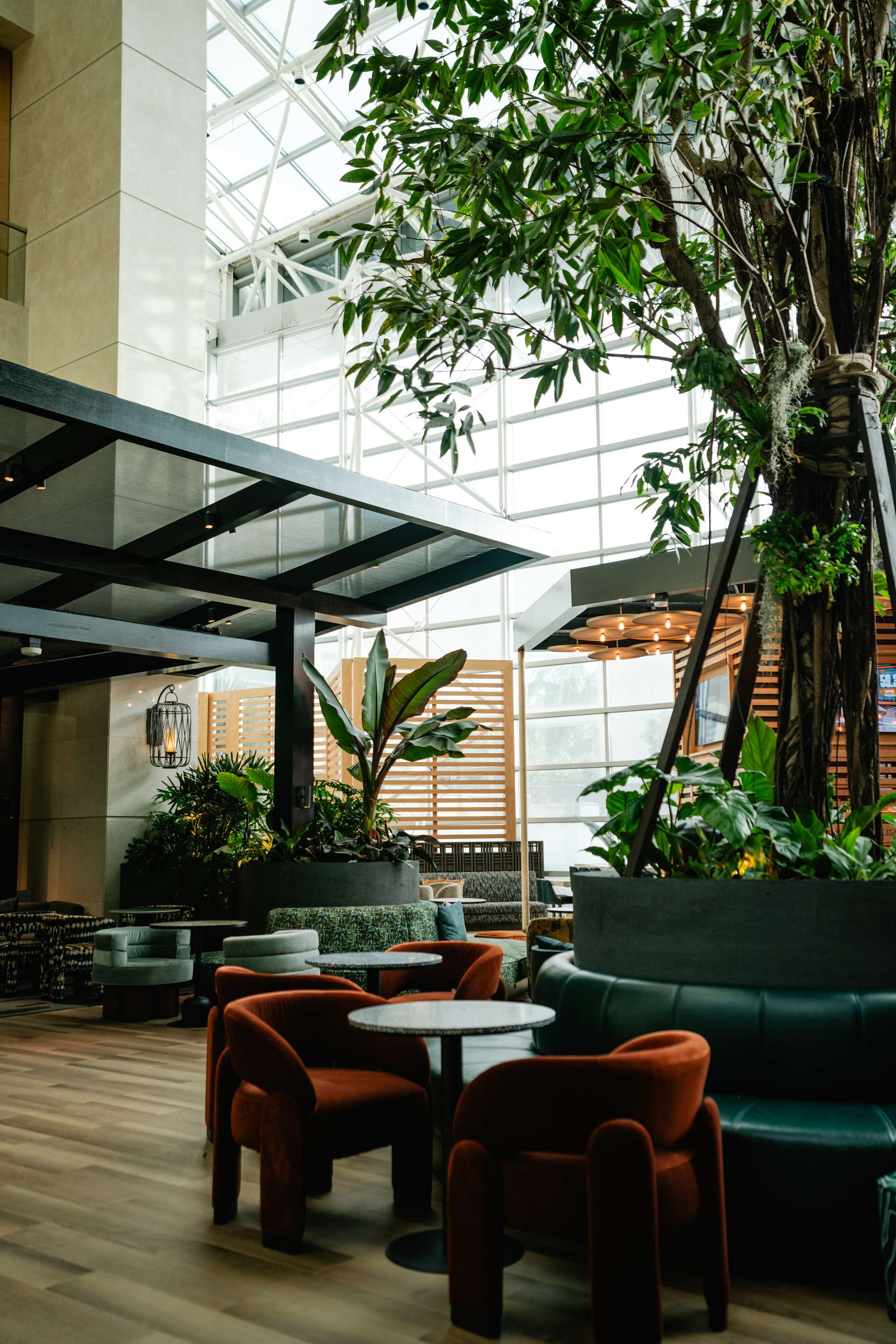 Lobby | Diplomat Beach Resort Hollywood, Curio Collection by Hilton