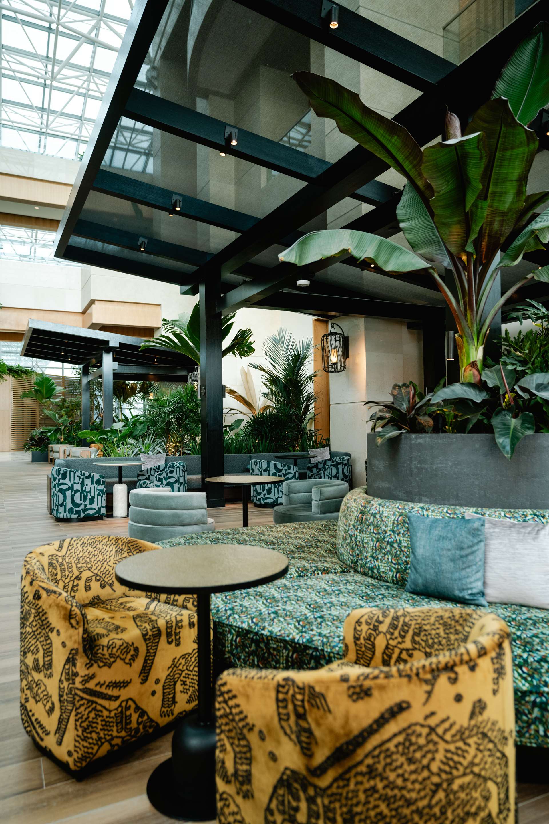 Lobby | Diplomat Beach Resort Hollywood, Curio Collection by Hilton