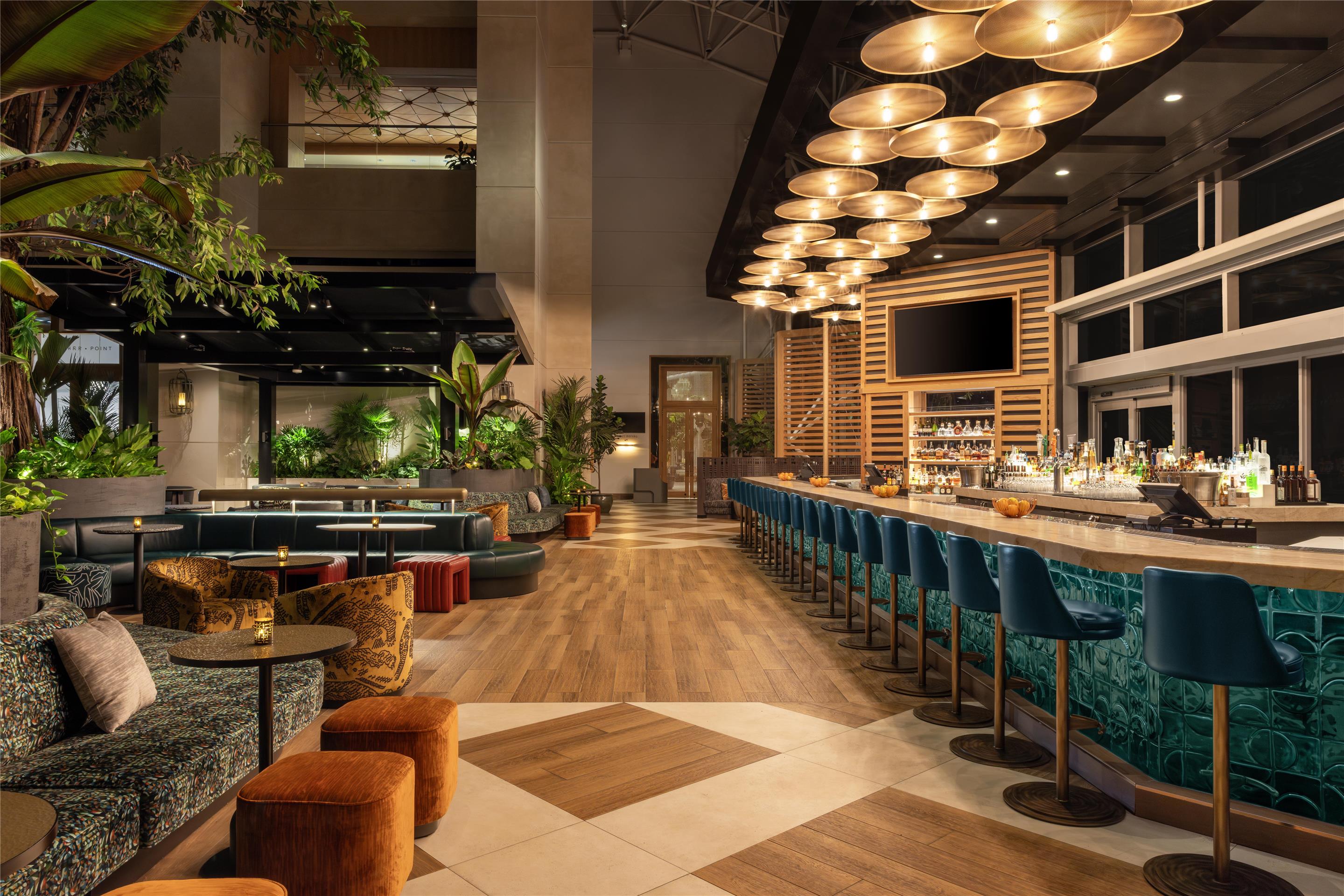 BarLounge | Diplomat Beach Resort Hollywood, Curio Collection by Hilton