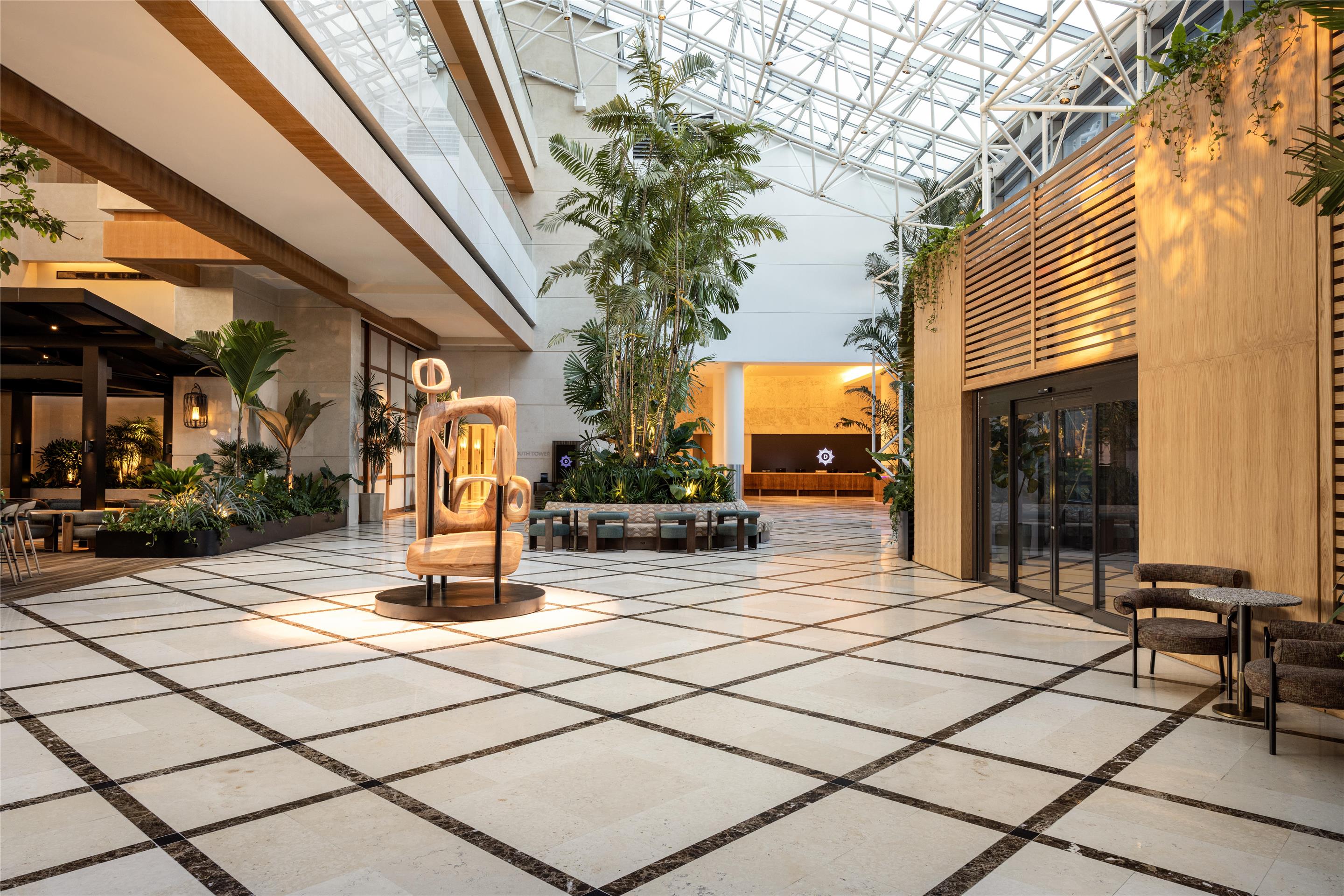 Lobby | Diplomat Beach Resort Hollywood, Curio Collection by Hilton