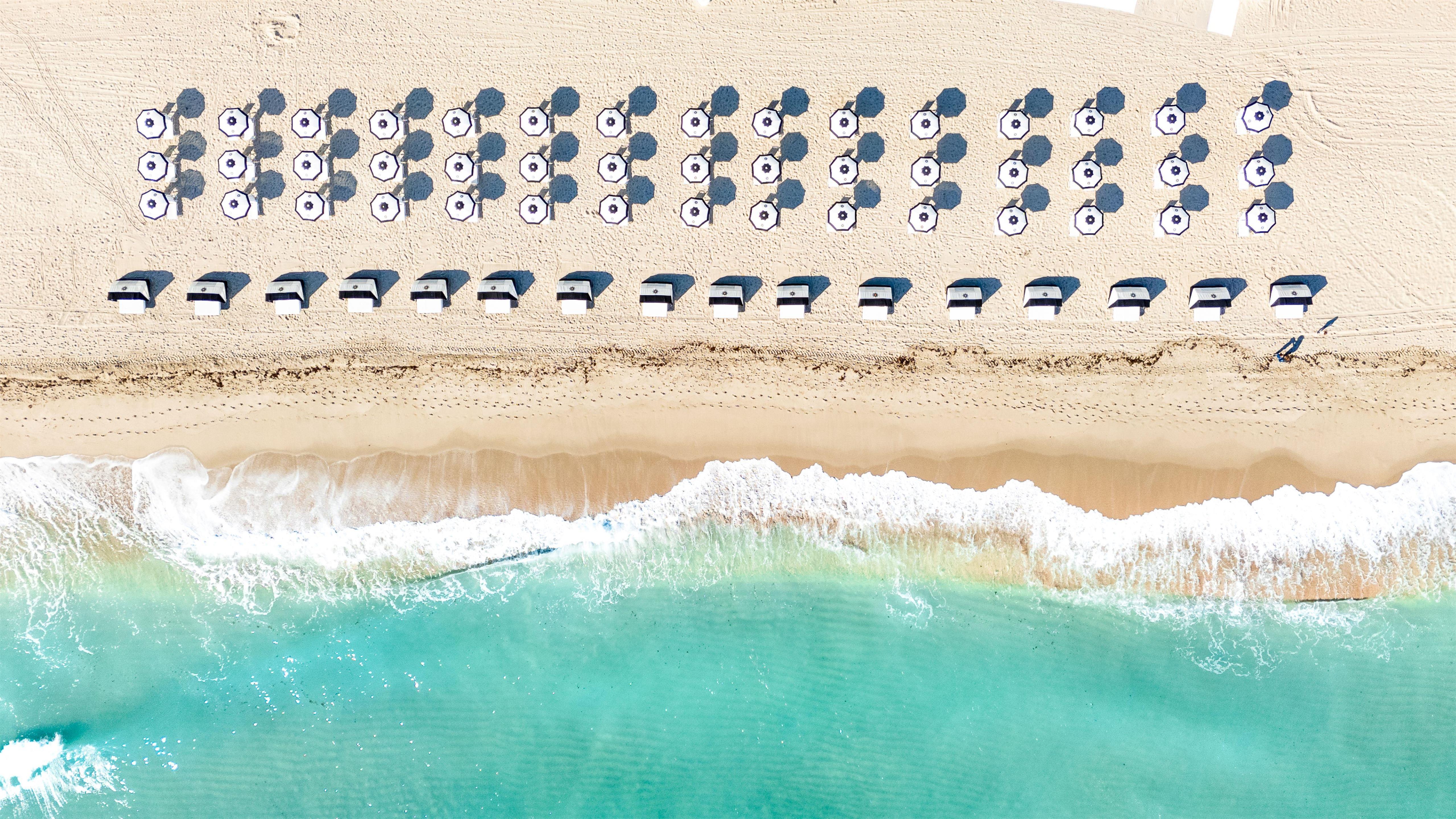 Beach | Diplomat Beach Resort Hollywood, Curio Collection by Hilton