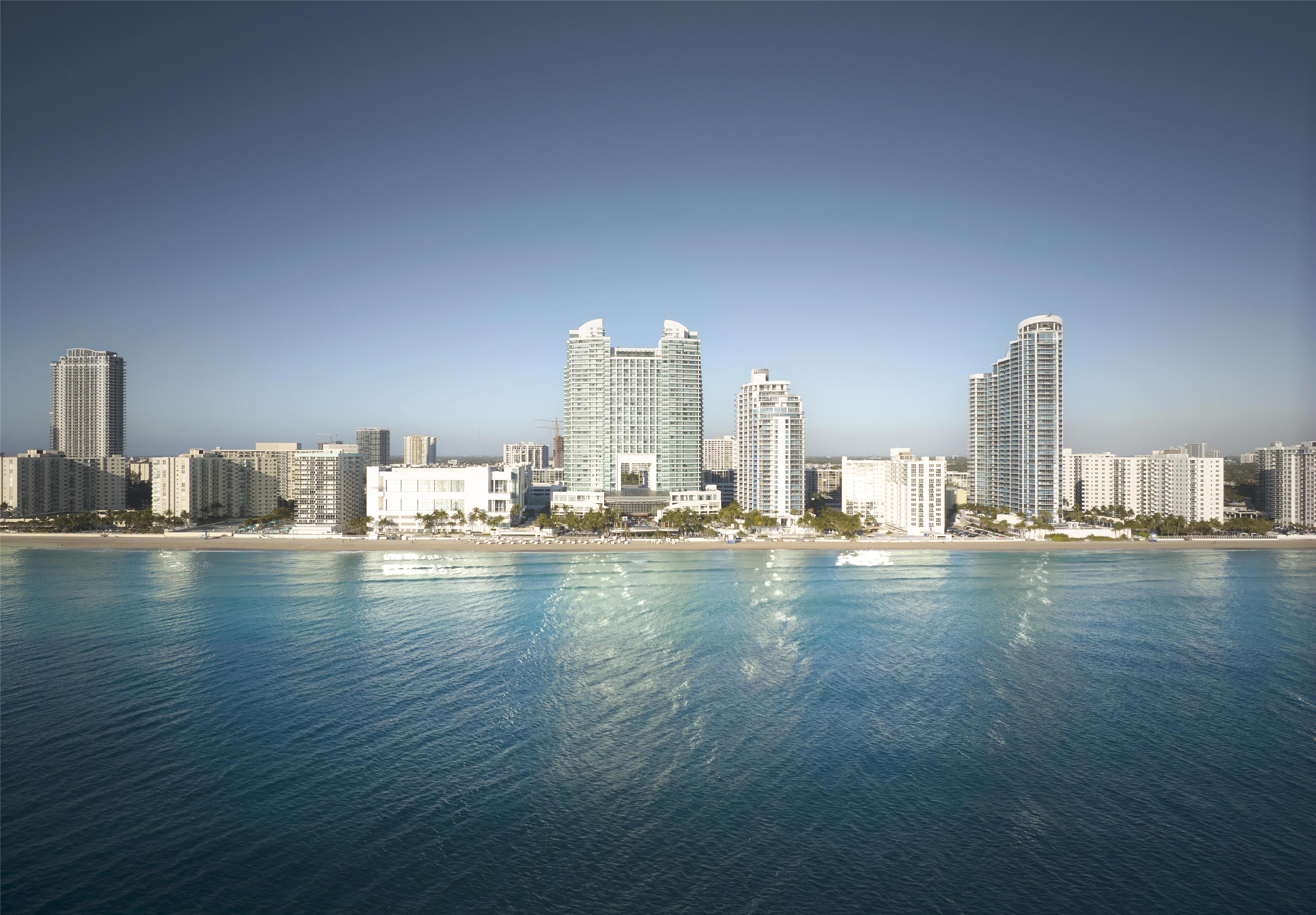 Exterior | Diplomat Beach Resort Hollywood, Curio Collection by Hilton