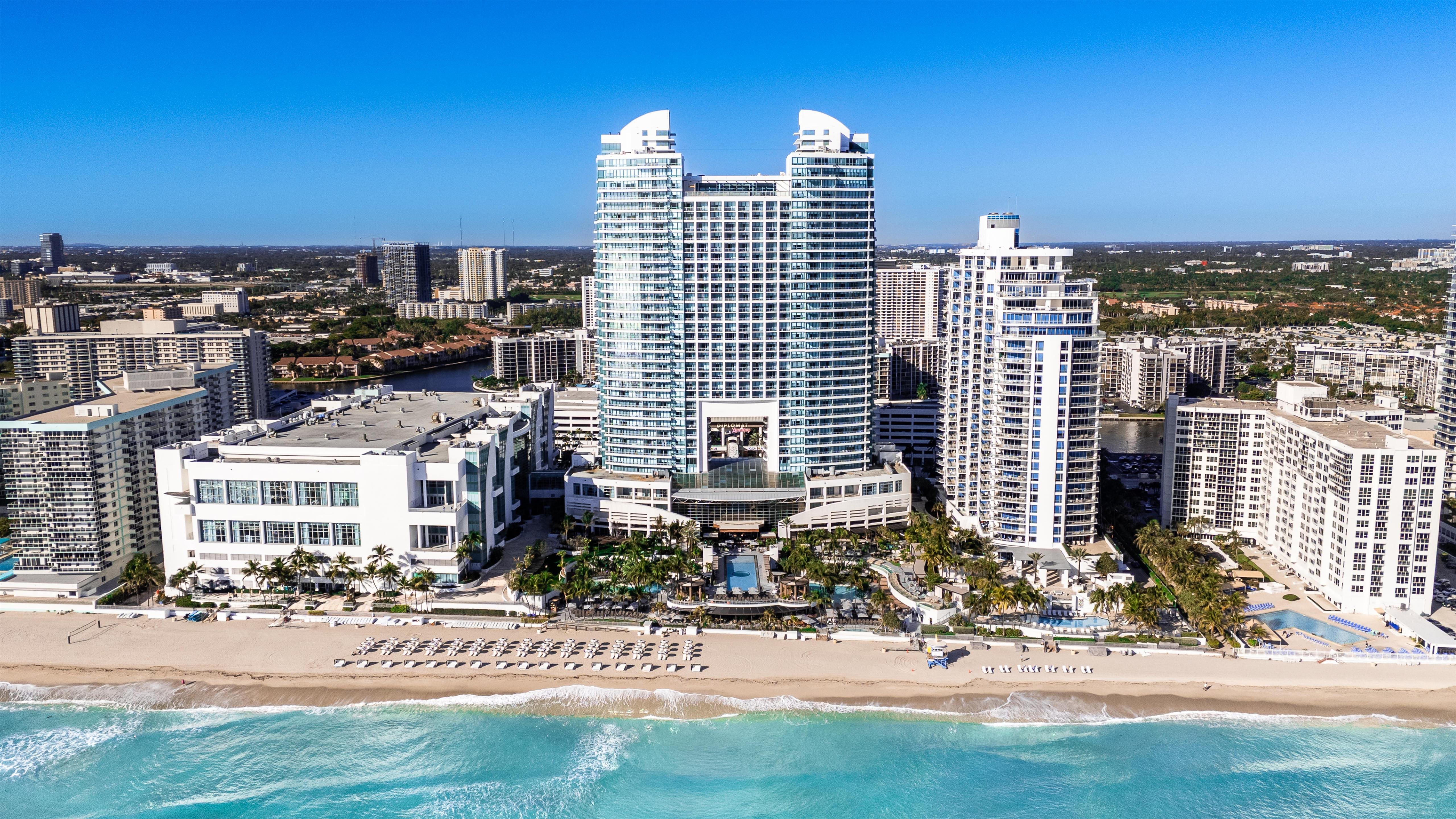 Exterior | Diplomat Beach Resort Hollywood, Curio Collection by Hilton