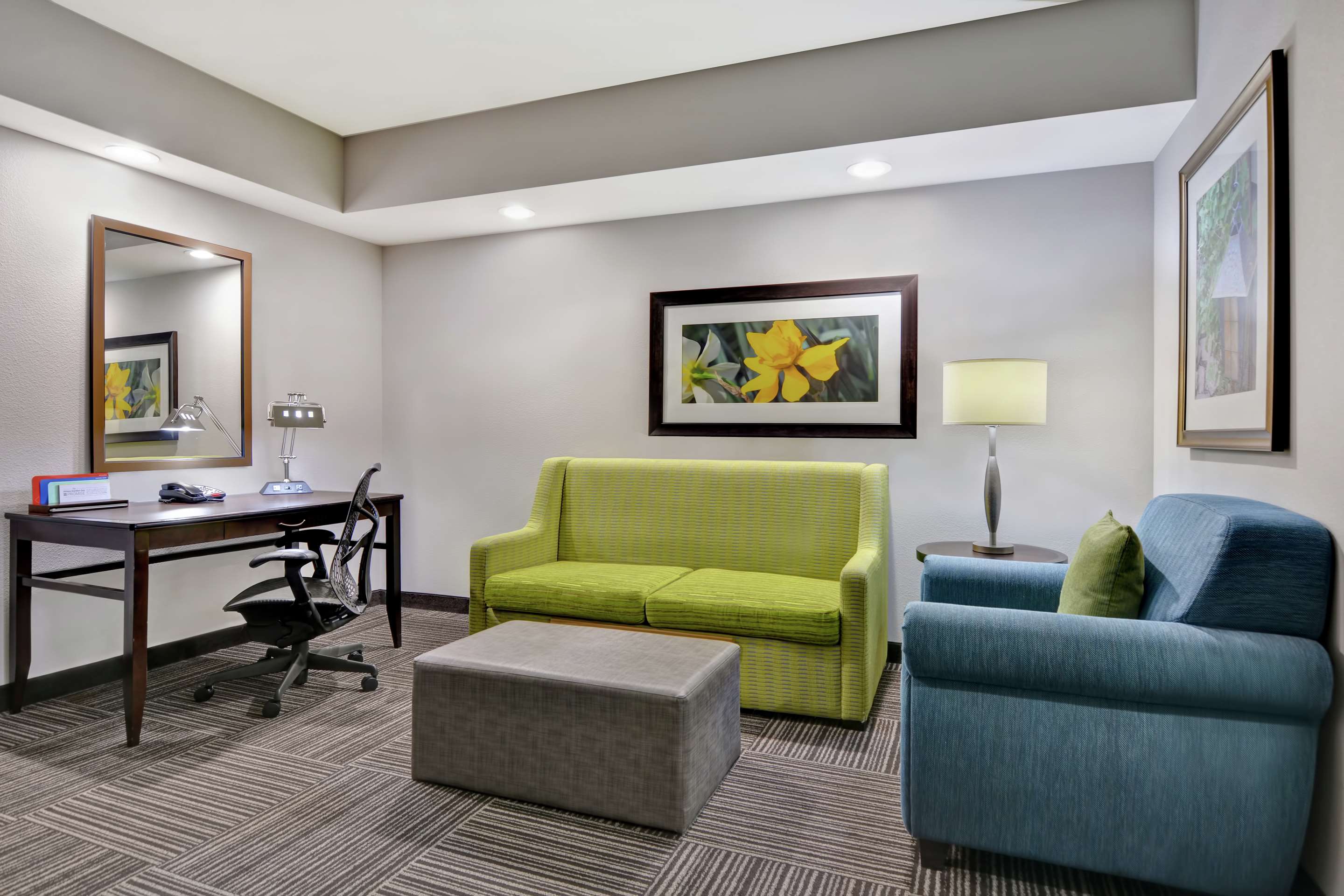 Guest room