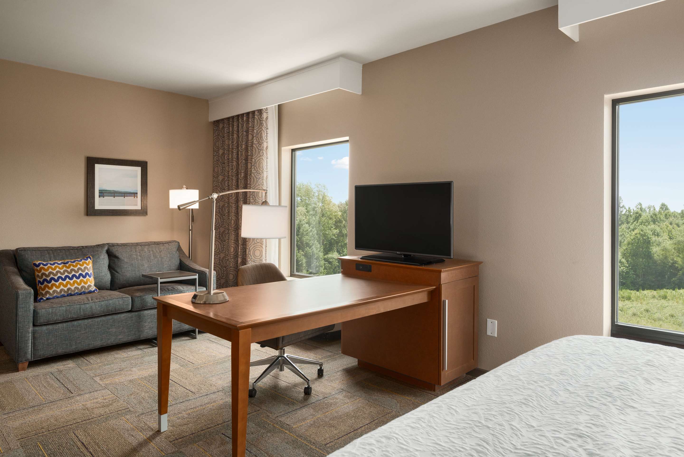 Guest room