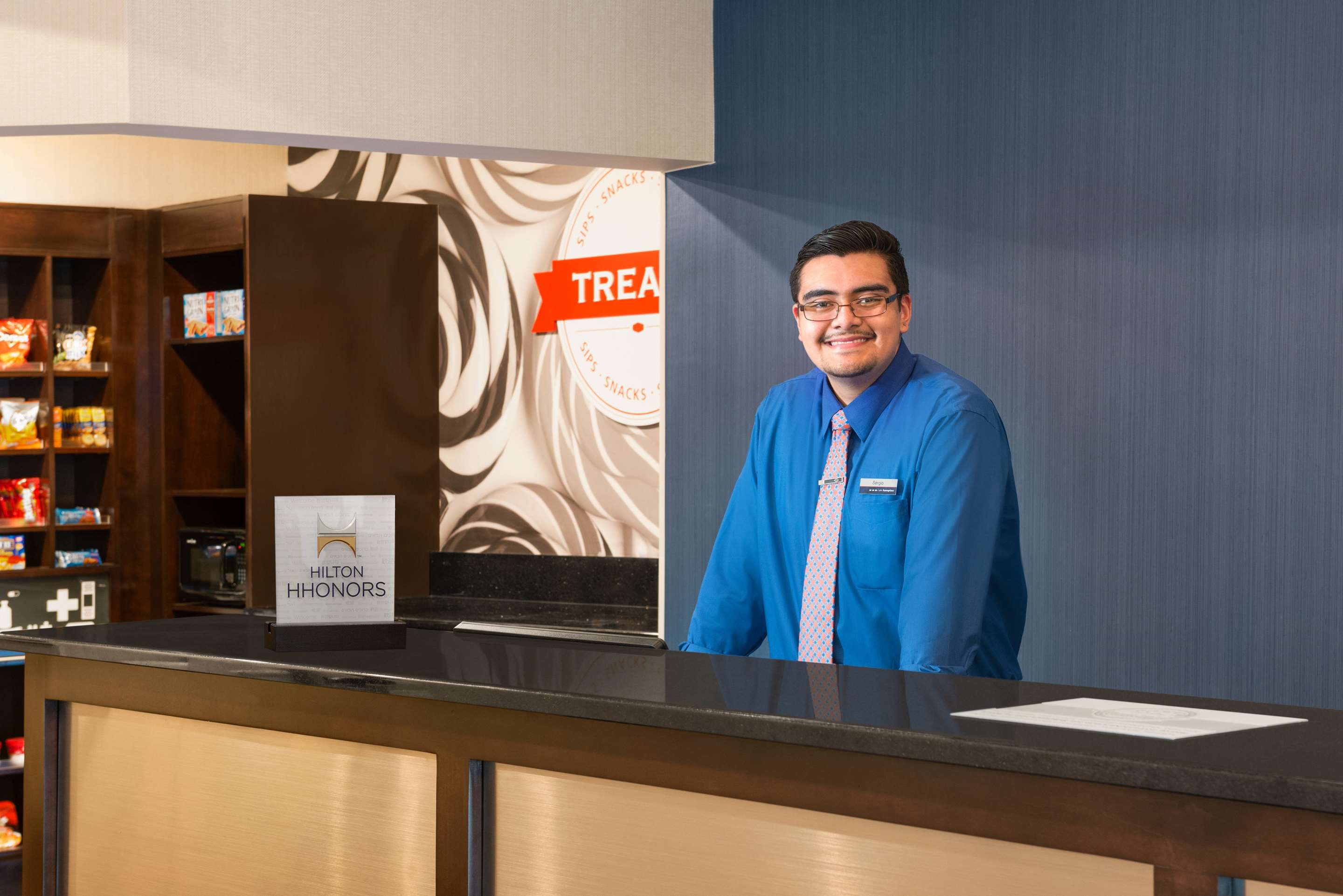Reception | Hampton Inn & Suites Lavonia
