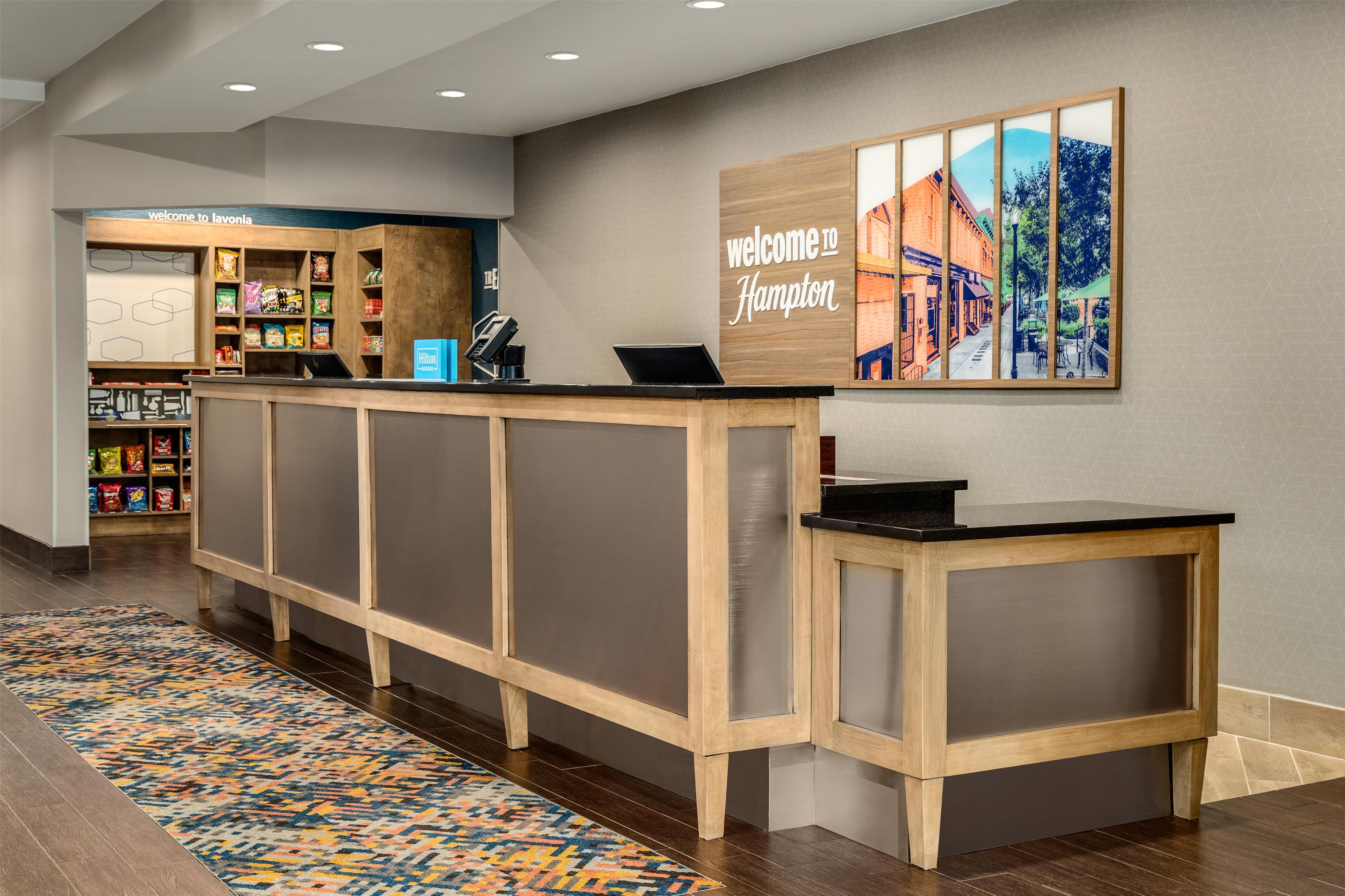 Reception | Hampton Inn & Suites Lavonia