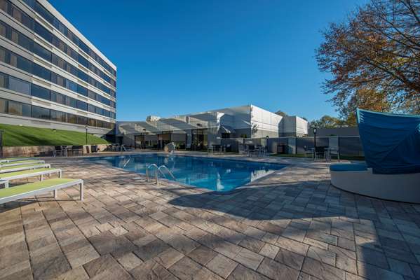 Pool - DoubleTree by Hilton Hotel Winston Salem
