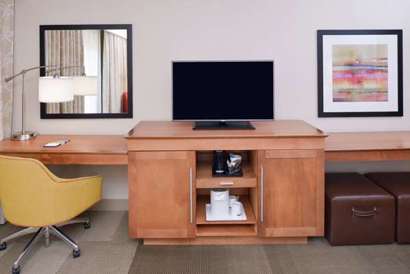  - Hampton Inn & Suites Lonoke - I-40, Exit 175