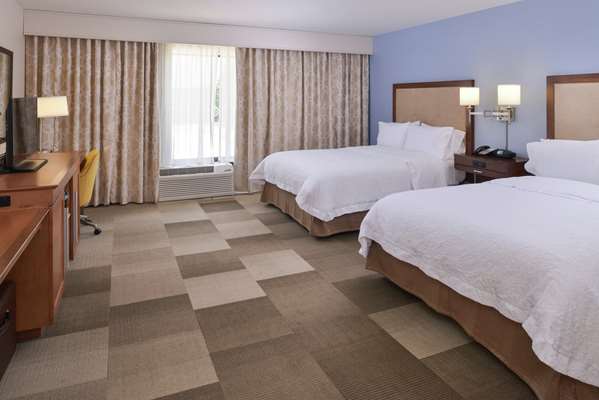  - Hampton Inn & Suites Lonoke - I-40, Exit 175