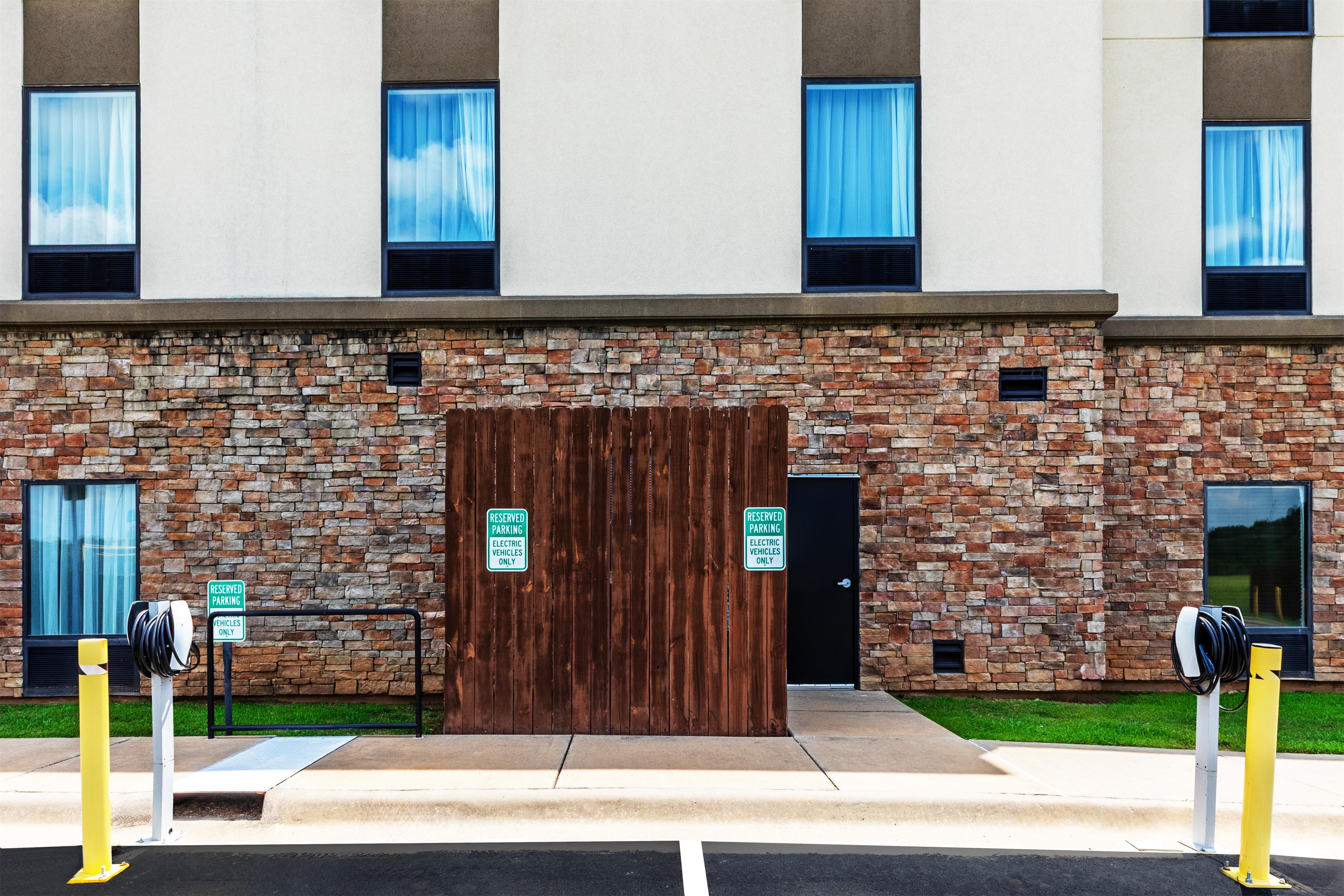 Exterior | Hampton Inn & Suites by Hilton Lonoke