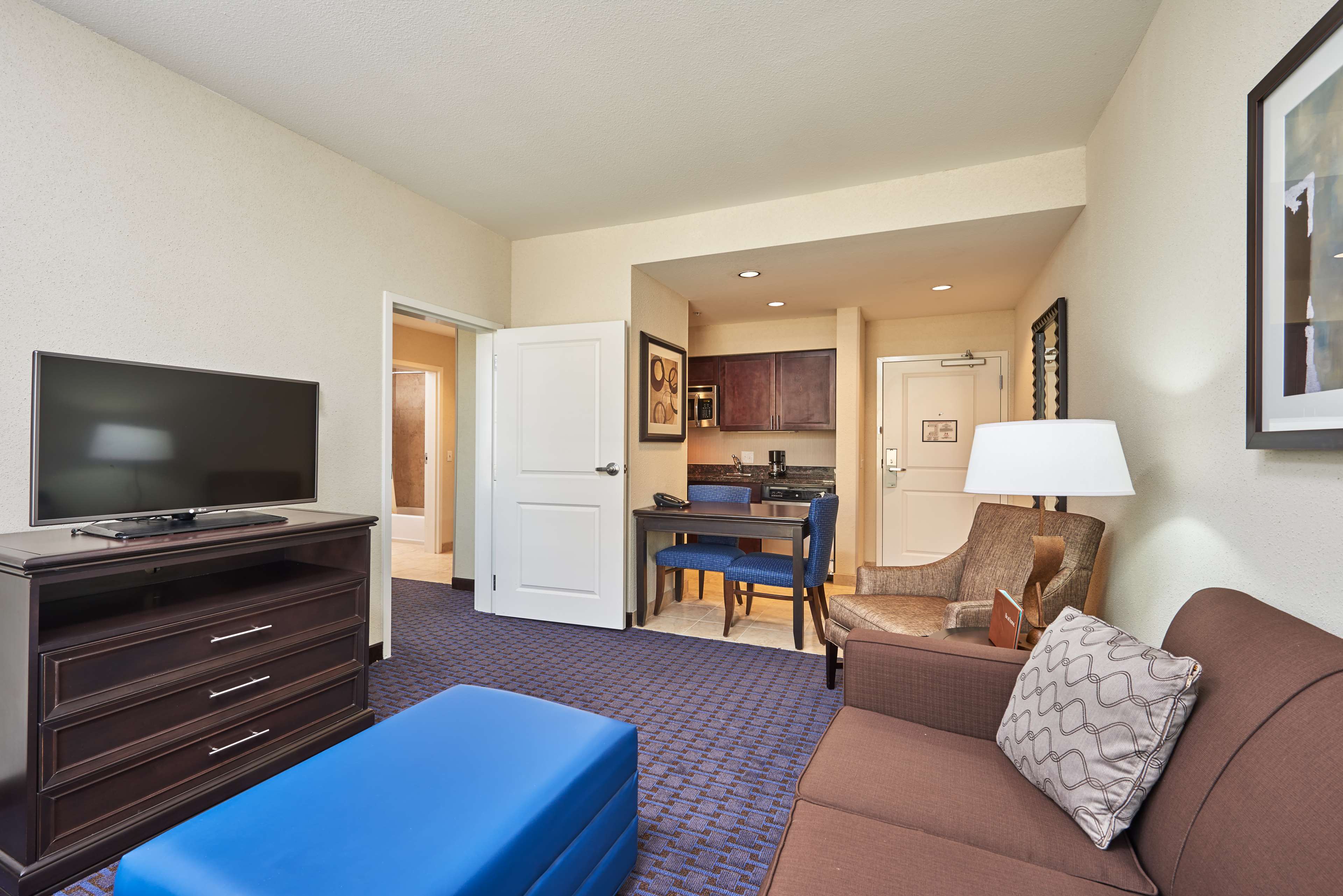 Homewood Suites Odessa Room Type - 1KG ACC BATHTUB SUITE NSMK