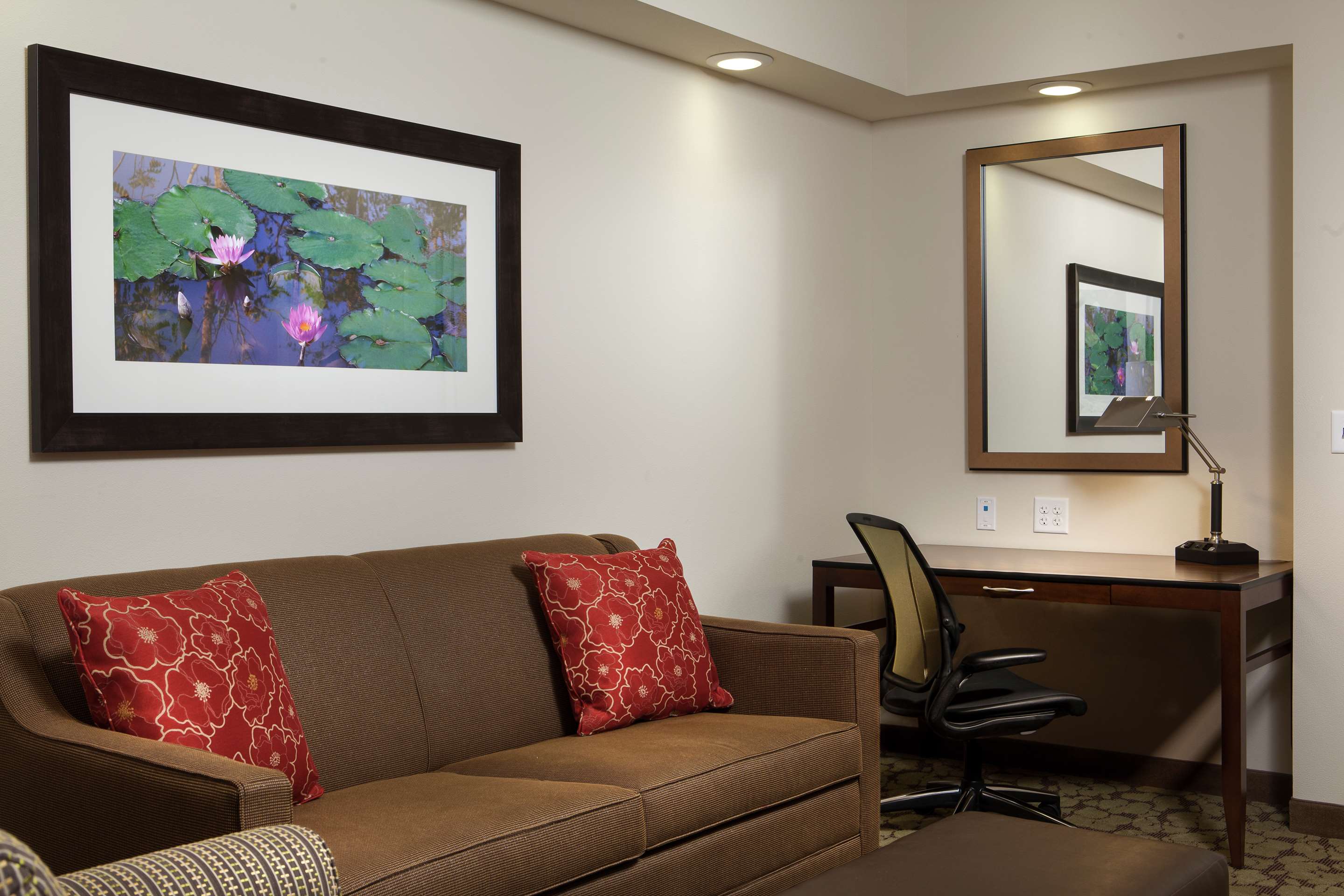 Guest room