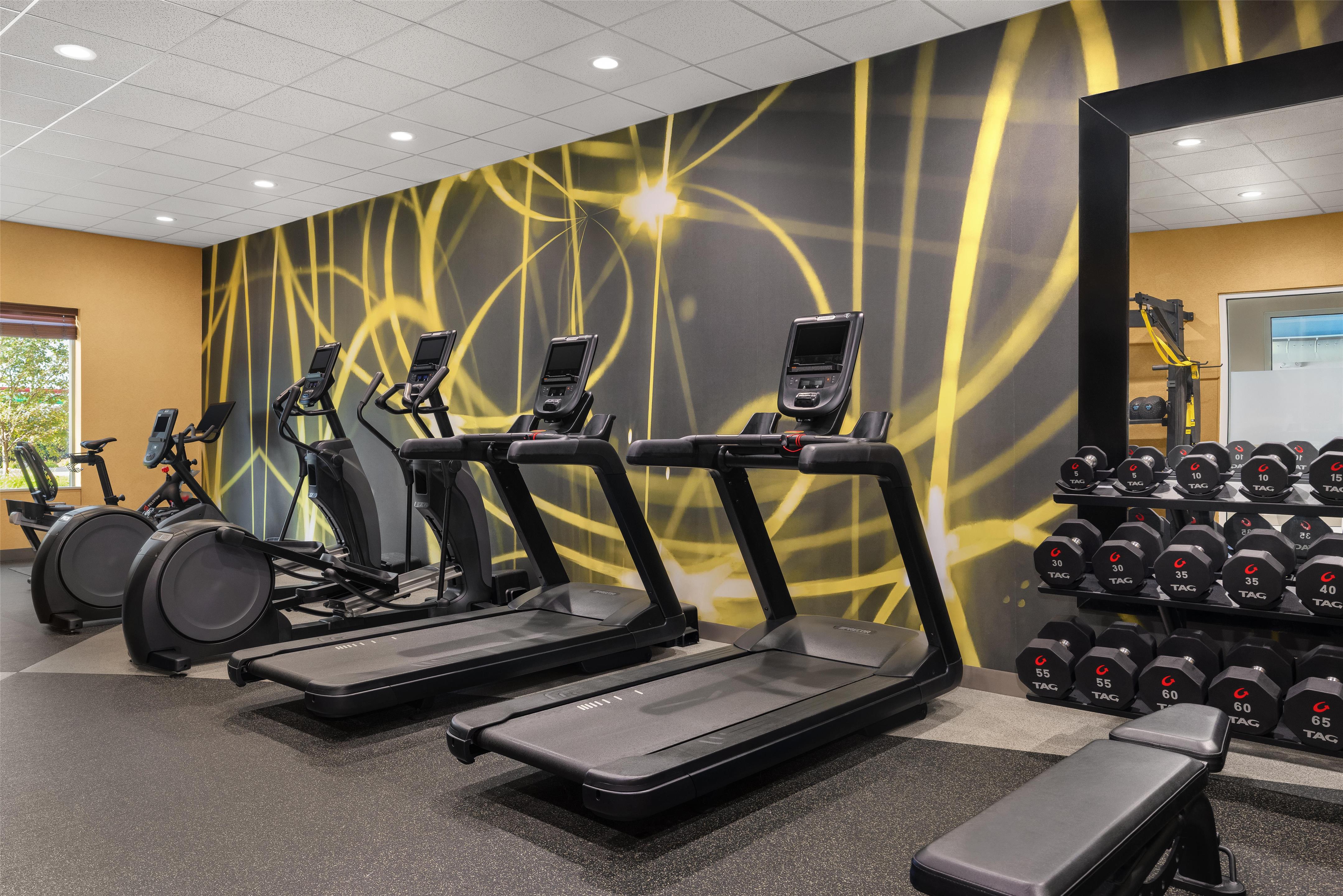 Health club fitness center gym | Hilton Garden Inn Bettendorf/ Quad Cities