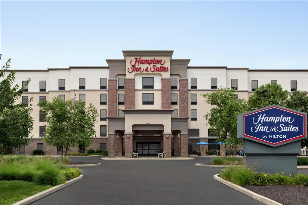 Hampton Inn & Suites Harmarville
