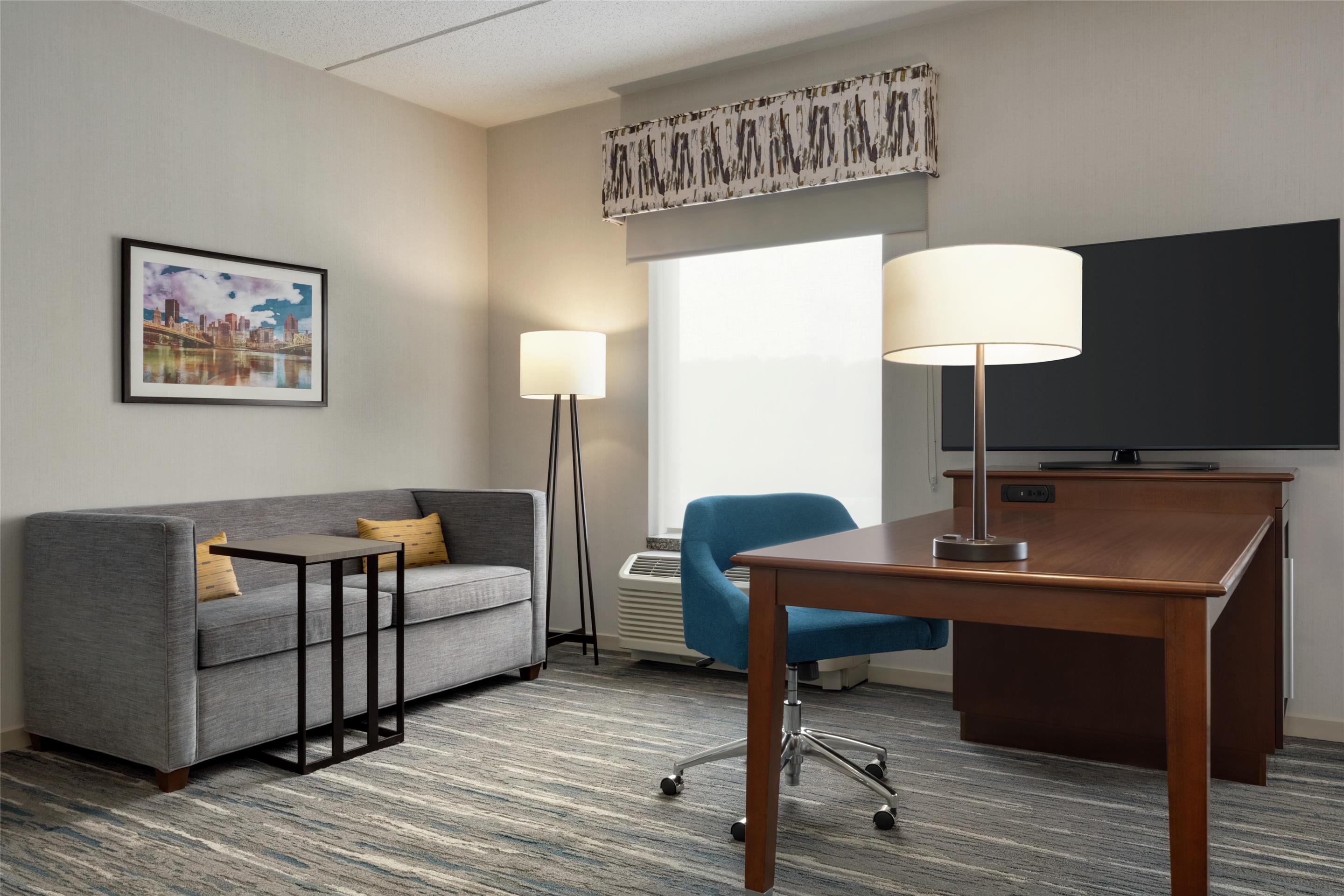 Guest room