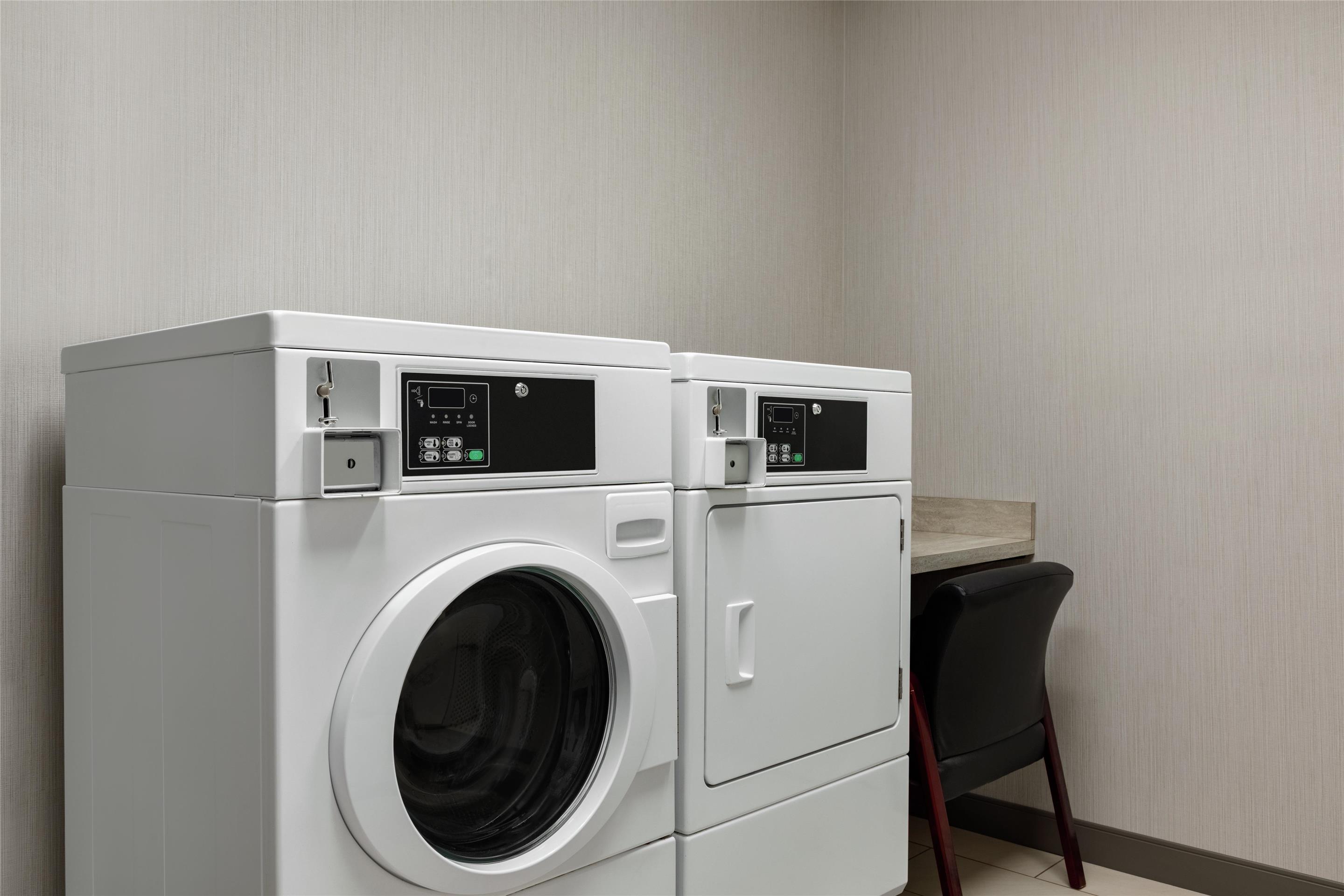 Laundry | Hampton Inn & Suites Pittsburgh/Harmarville