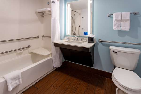  - Hilton Garden Inn Roanoke