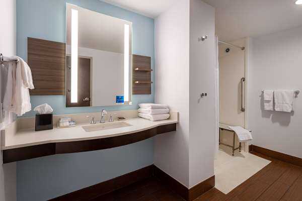  - Hilton Garden Inn Roanoke