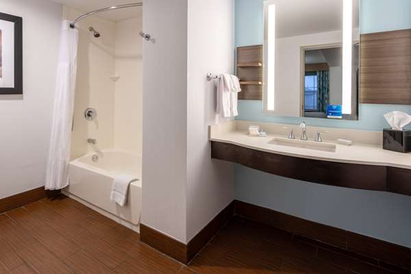  - Hilton Garden Inn Roanoke