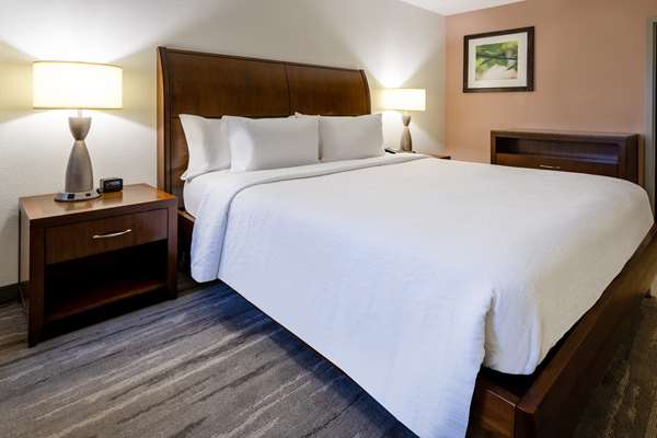  - Hilton Garden Inn Roanoke