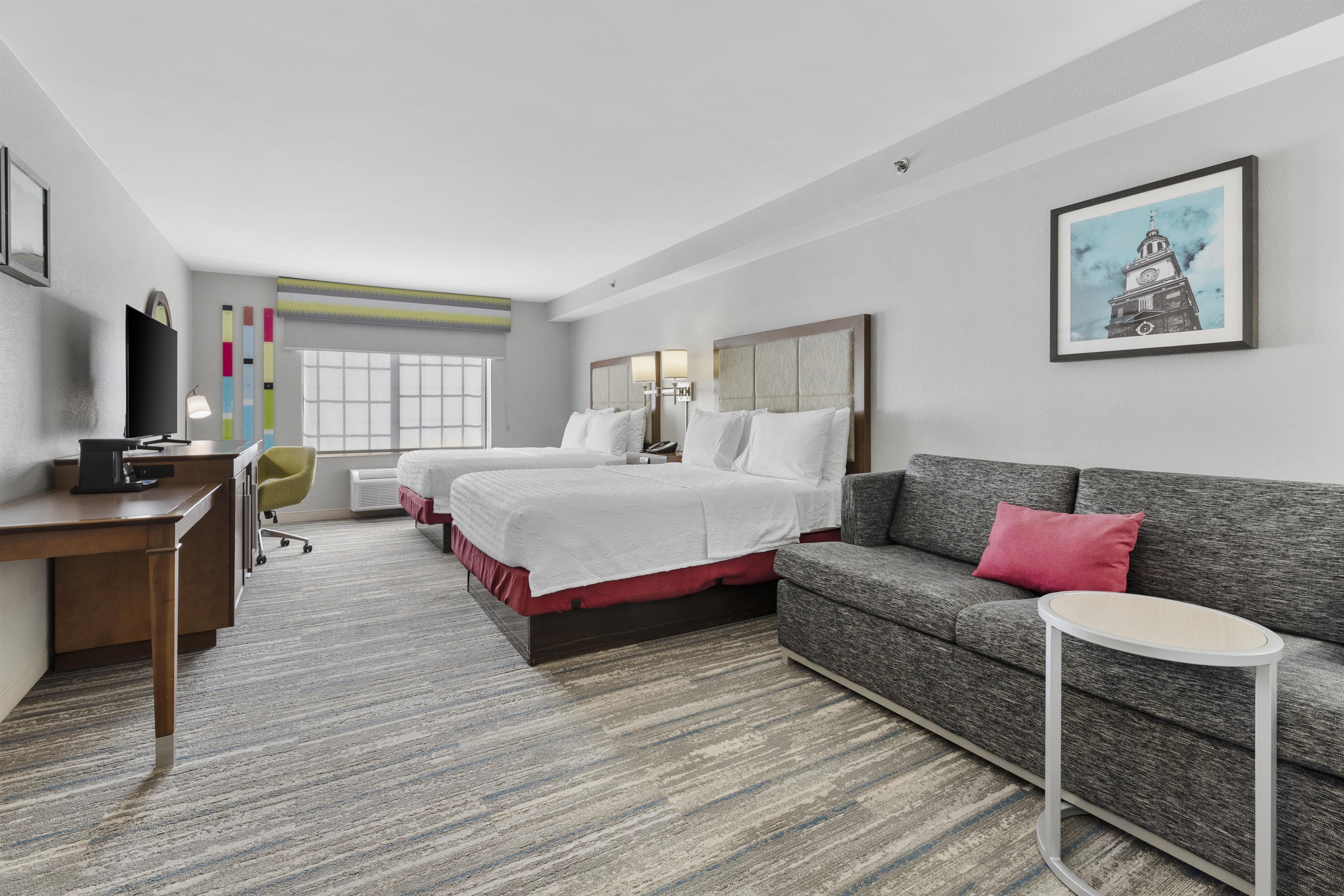 Hampton Inn Salem Room Type - 2 QNS SOFABD MIC FRG NS