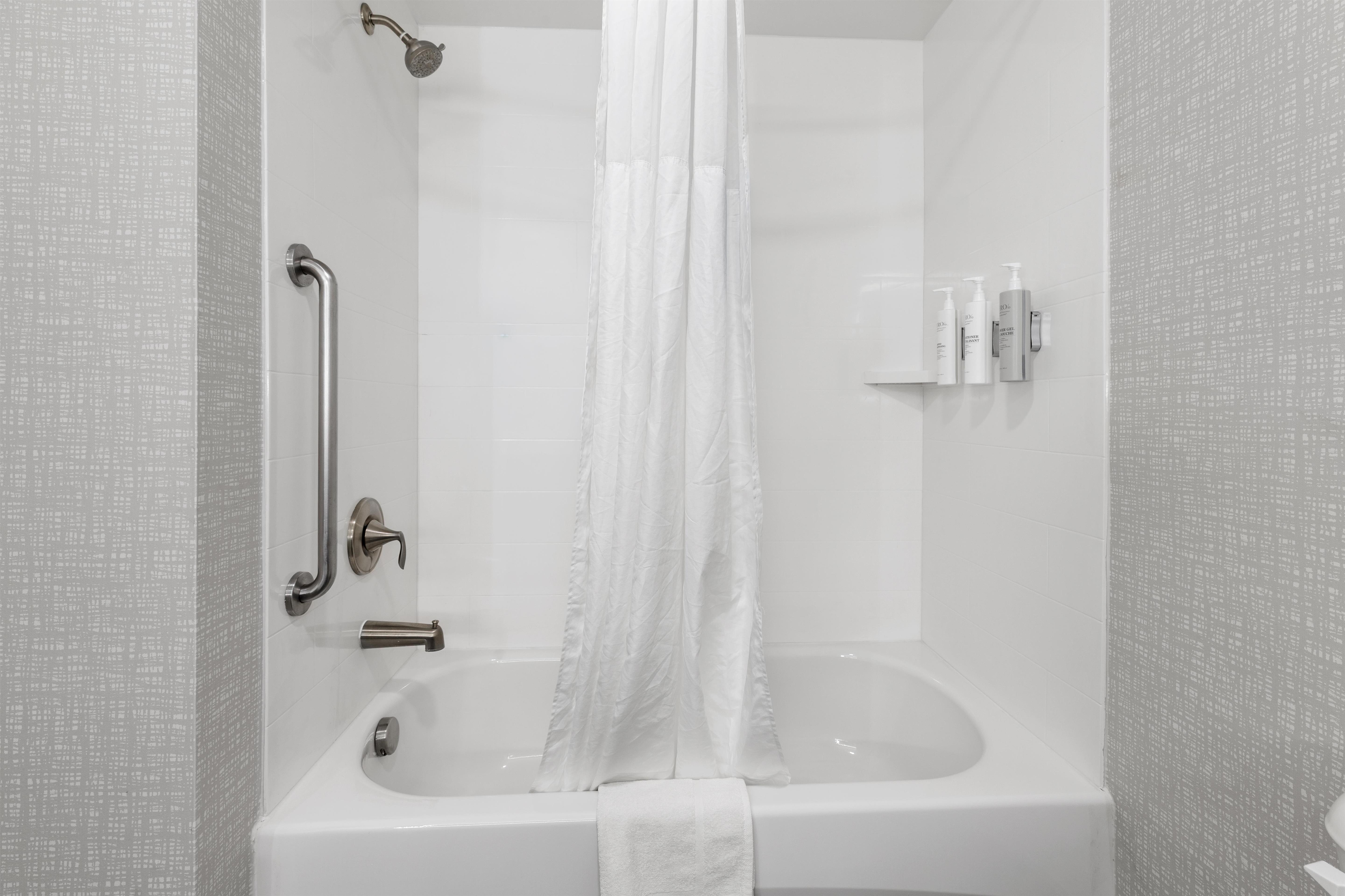 Hampton Inn Salem Room Type - 2 QNS MICROWV FRIDGE NS