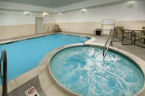 Pool - Hampton Inn Northwest Medical Center San Antonio - I-10, Exit 560