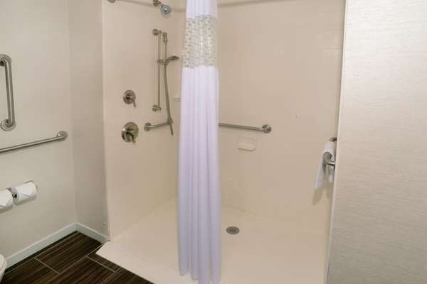  - Hampton Inn Springfield