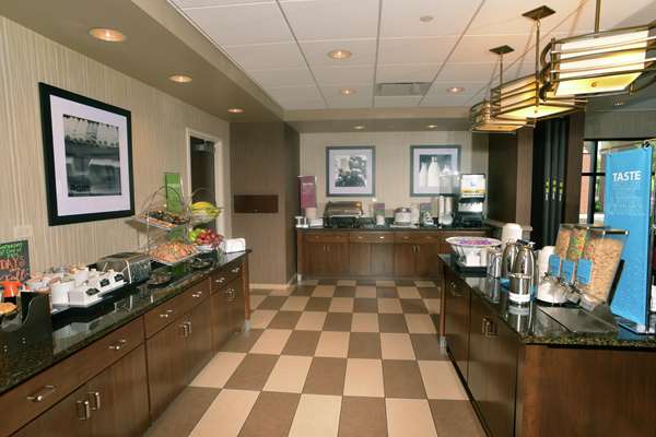 Restaurant - Hampton Inn Springfield