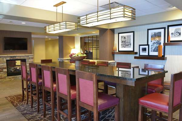 Restaurant - Hampton Inn Springfield
