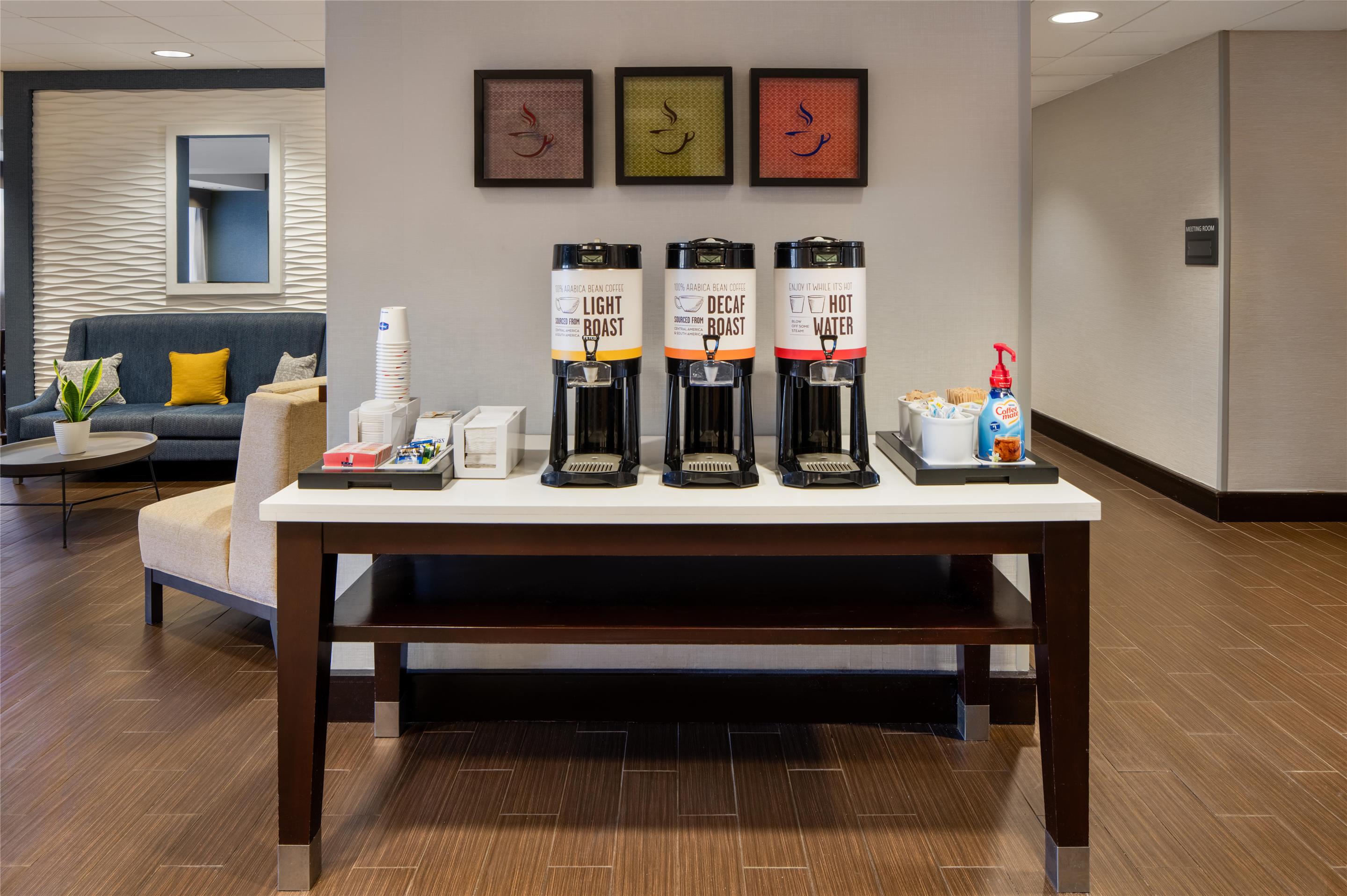 Restaurant | Hampton Inn Seneca Falls