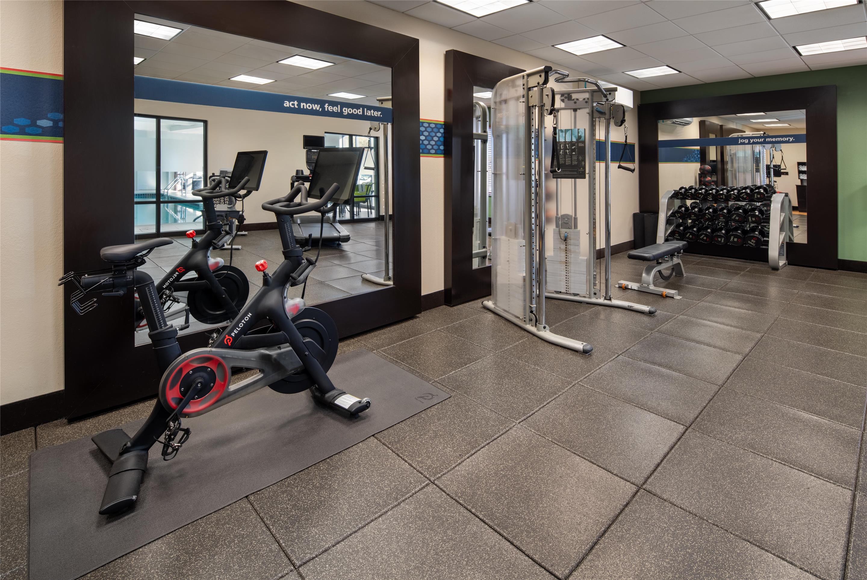 Health club fitness center gym | Hampton Inn Seneca Falls