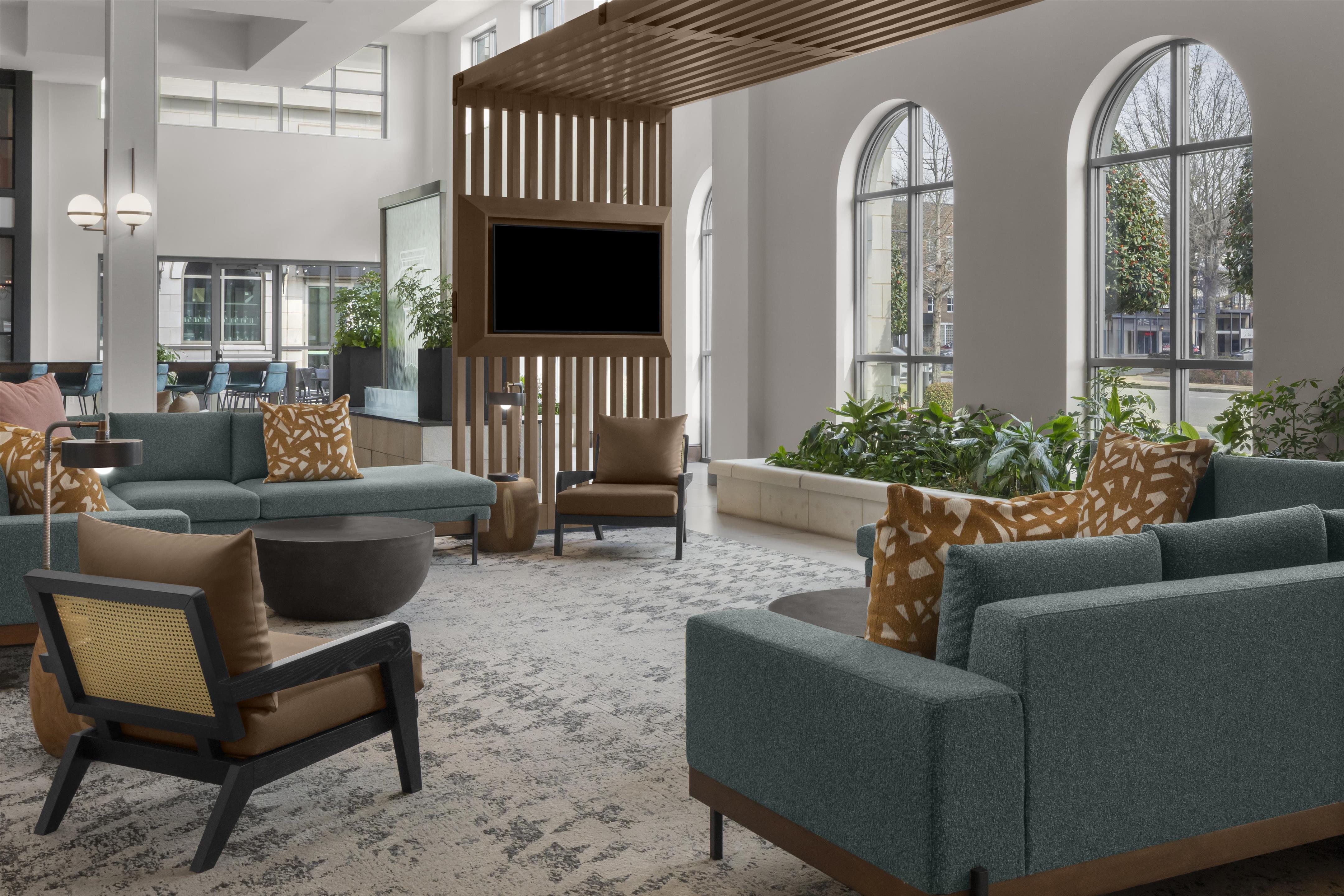 Lobby | Embassy Suites by Hilton Tuscaloosa Alabama Downtown