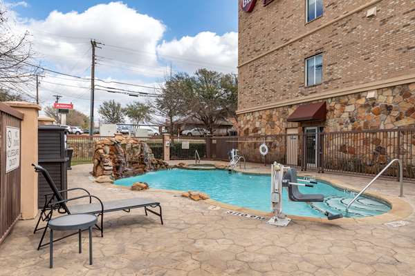 Pool - Best Western Plus DFW Airport West Euless Hotel