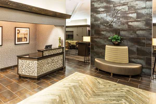  - Baymont Inn & Suites Copley - I-77, Exit 137